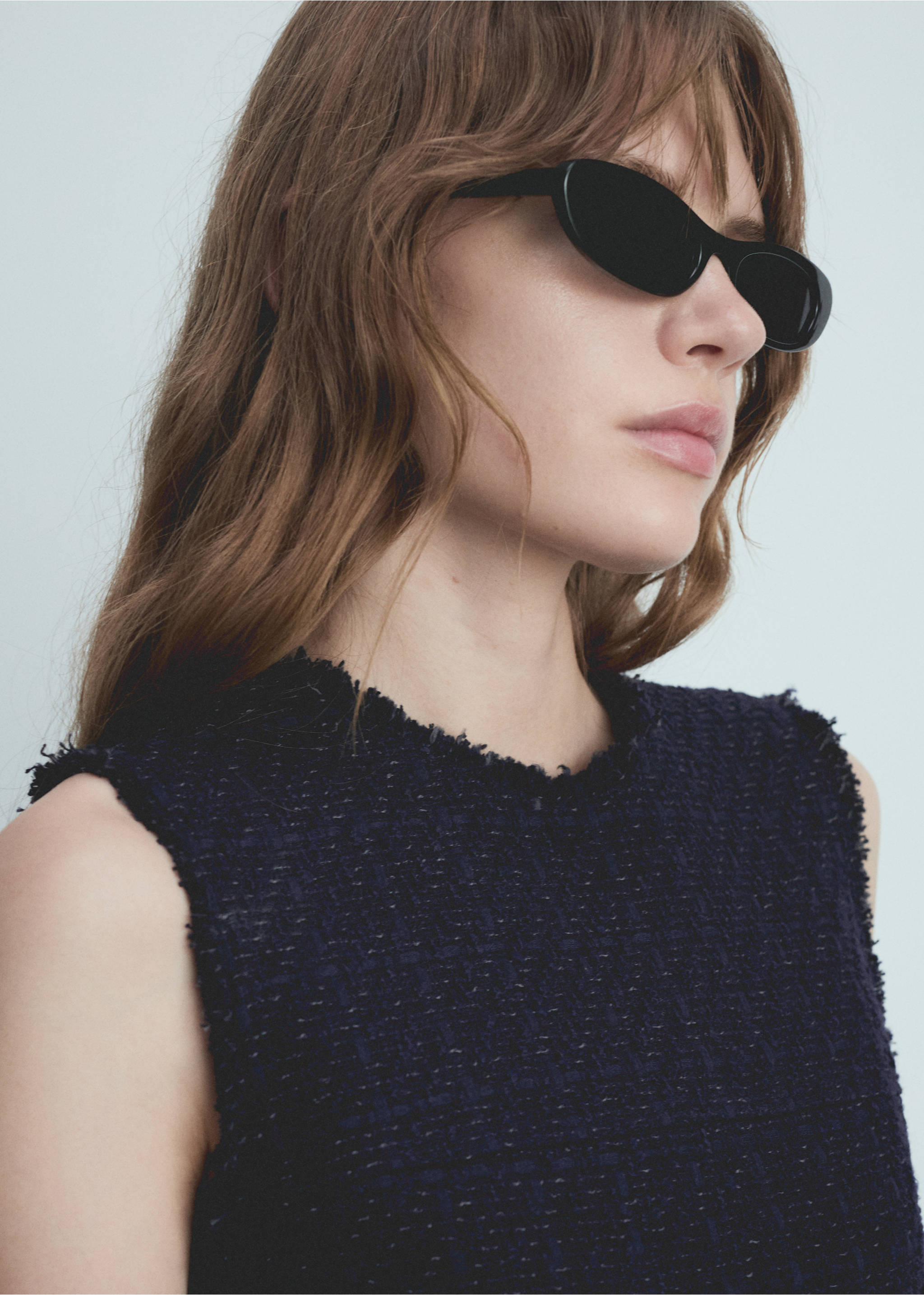 Short tweed dress - Details of the article 1, Dark Navy. Ref: 77086764-00.