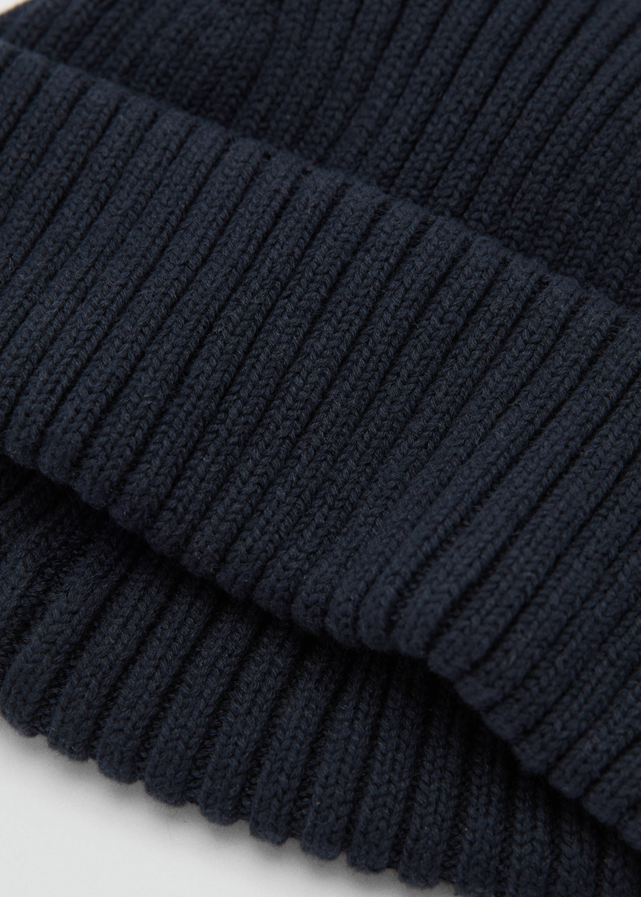 Rib-knit cotton hat - Medium plane