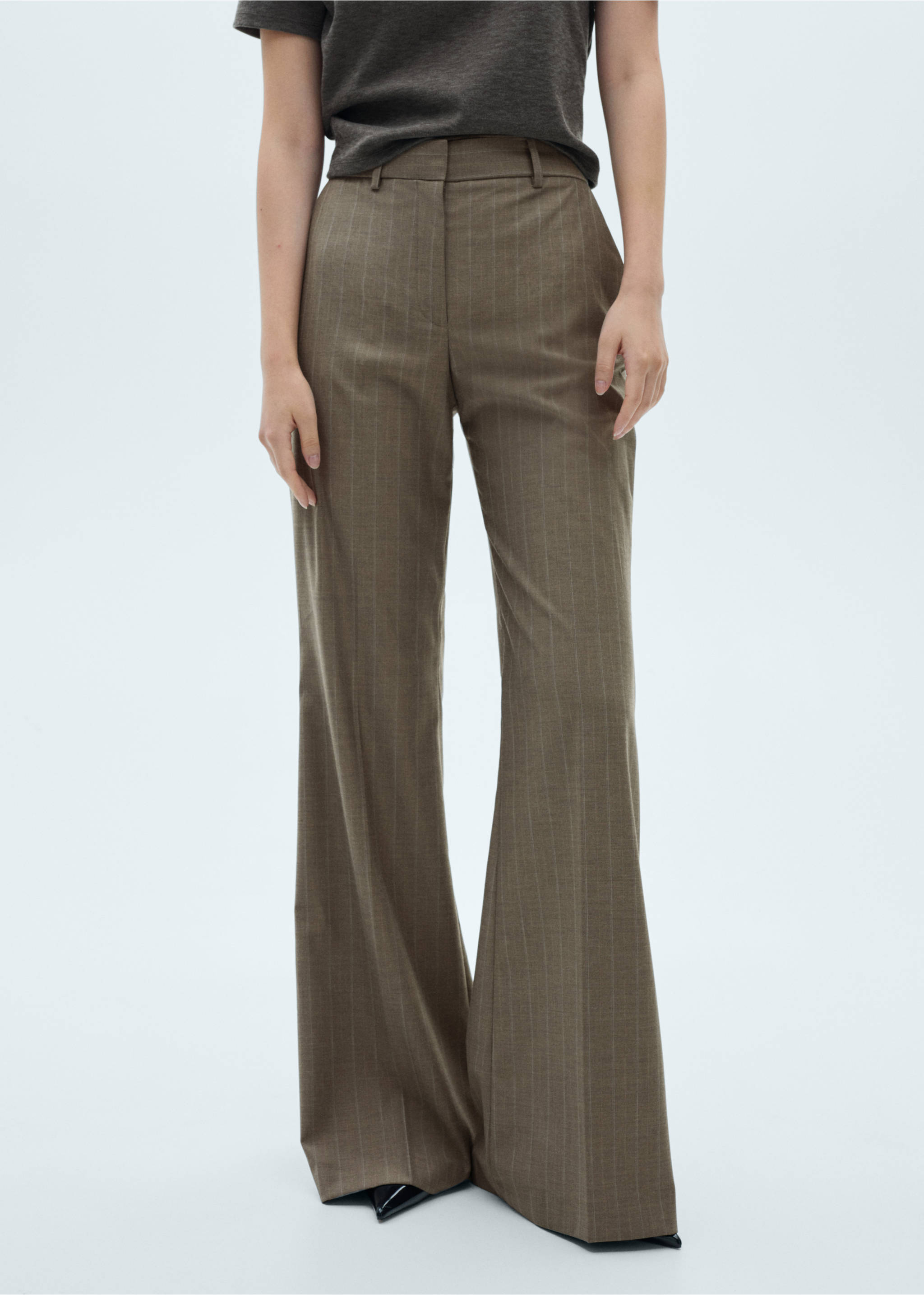 Pinstripe flared trousers - Medium plane, Beige. Ref: 77087113-00.