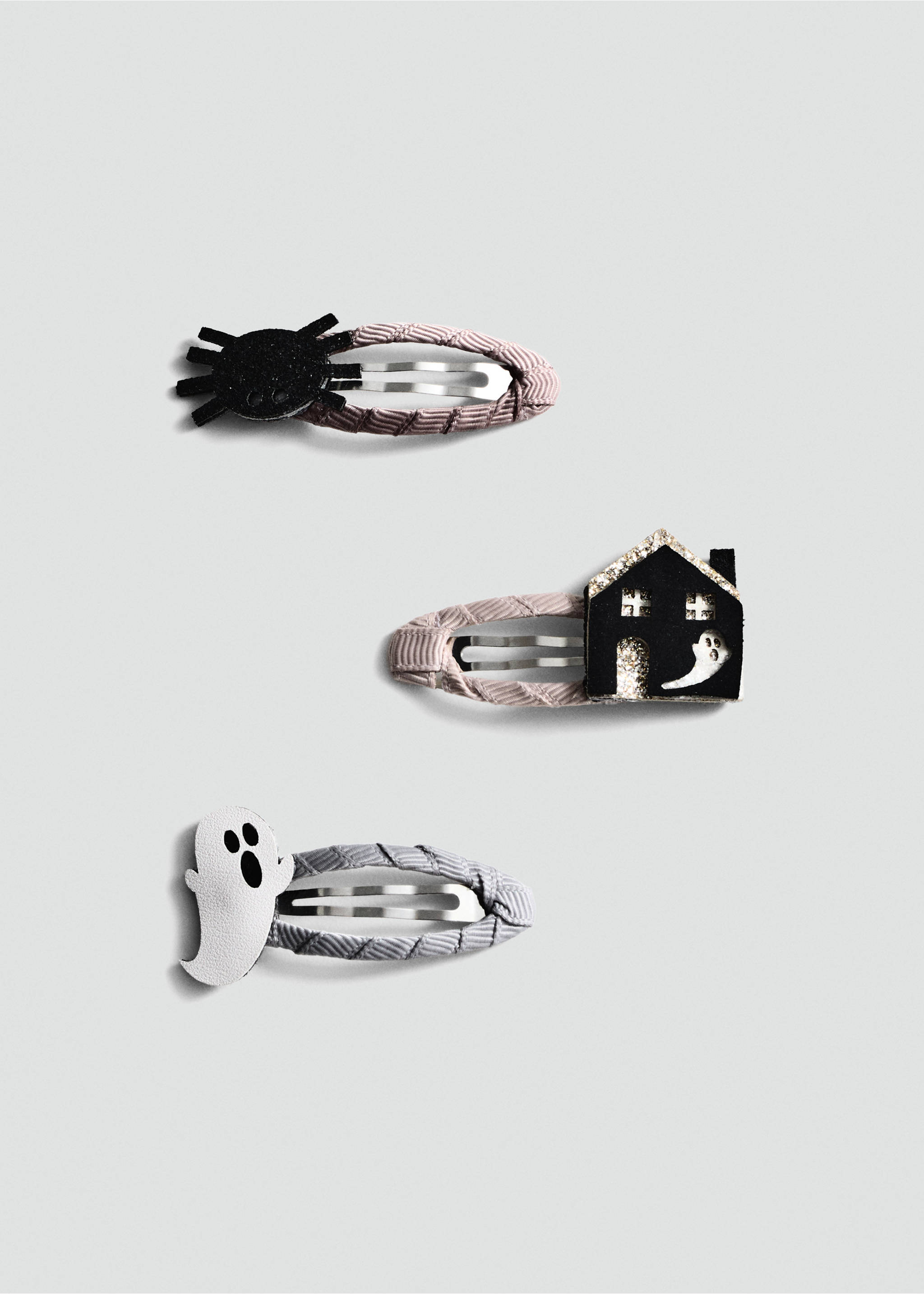 Lot 3 barrettes Halloween - Article sans modèle, Noir. Ref: 77087122-00.