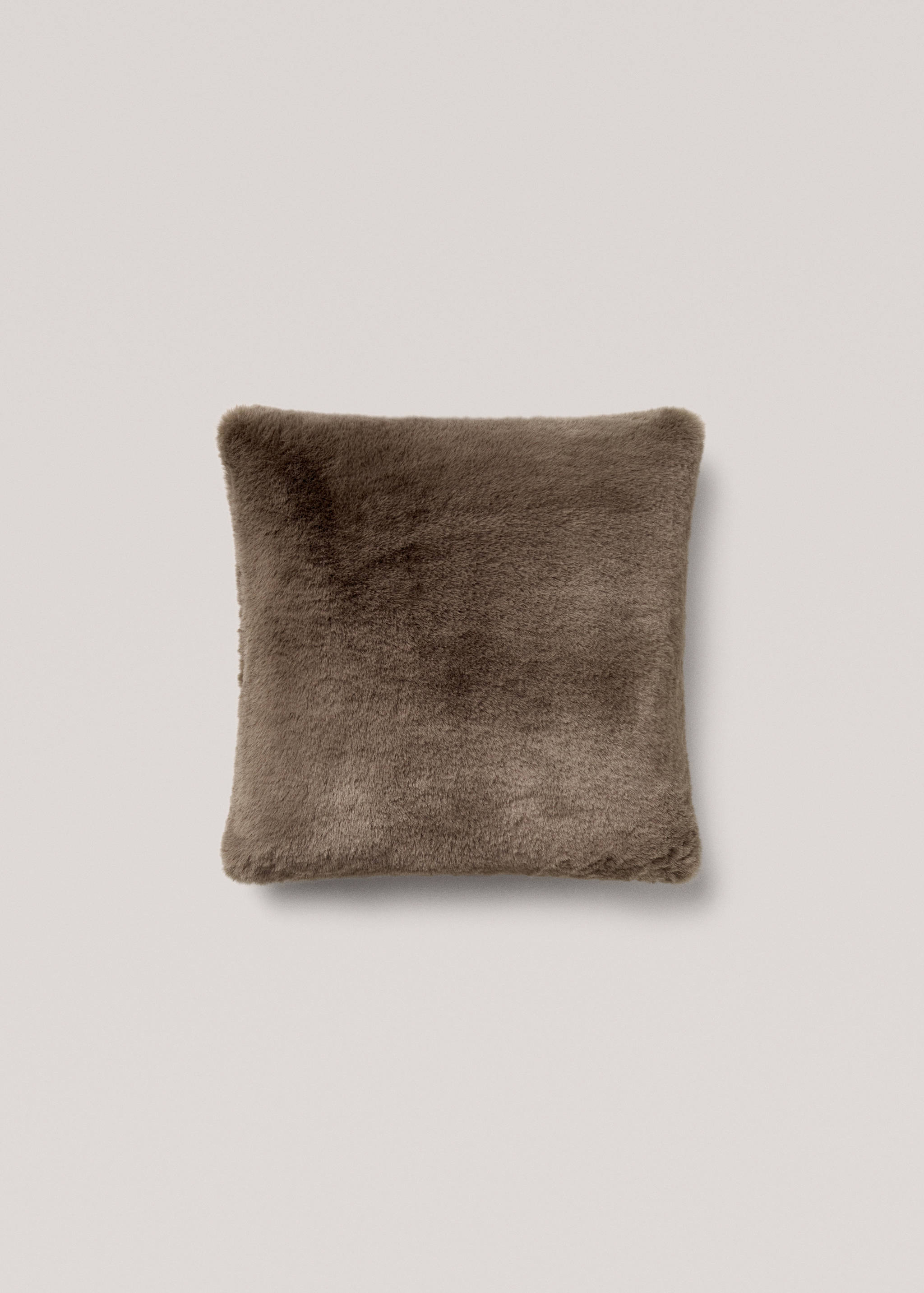 Faux-fur cushion cover 45x45cm - Article without model