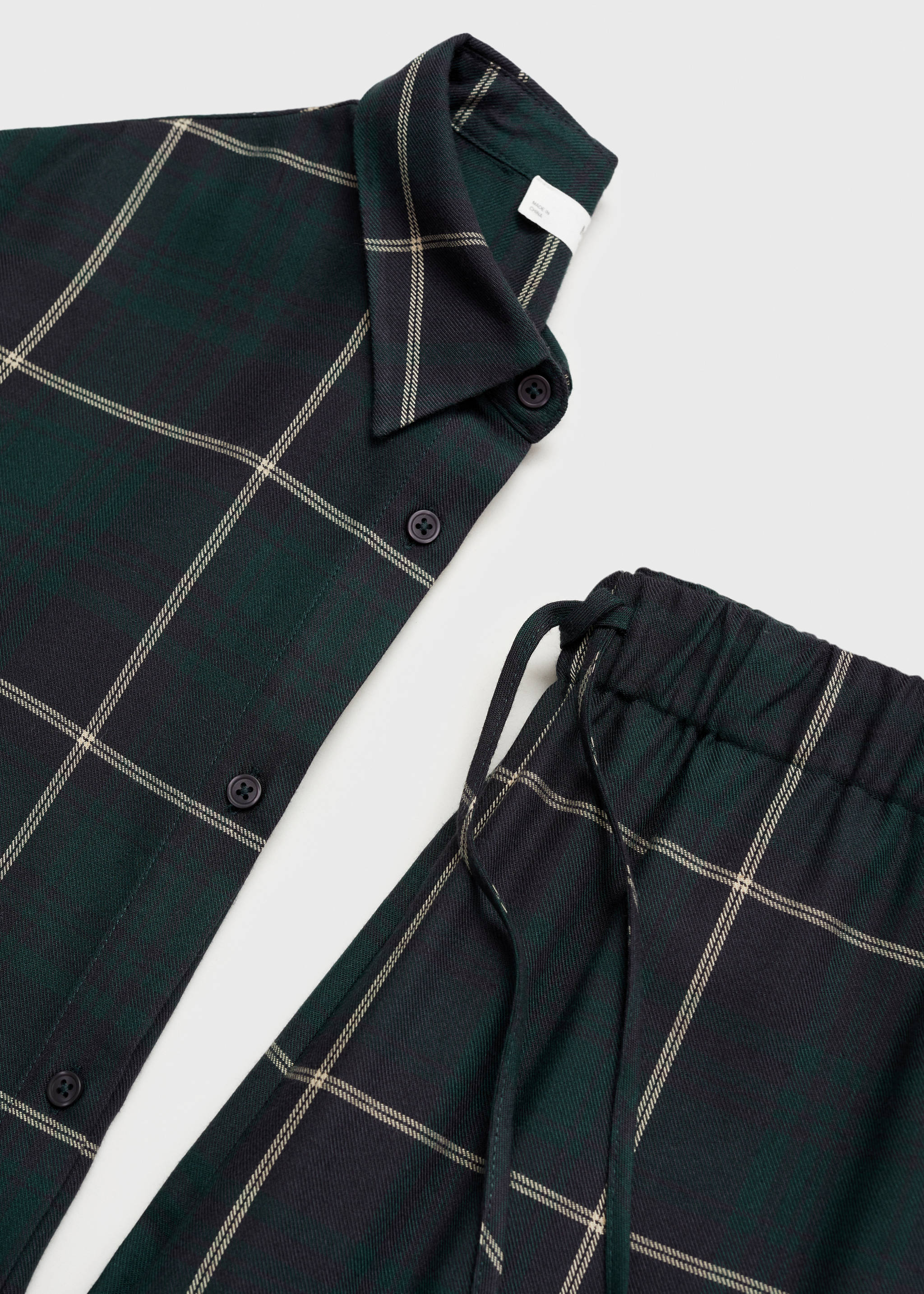 Kariertes Pyjamahemd aus Flanell - Detail des Artikels 0