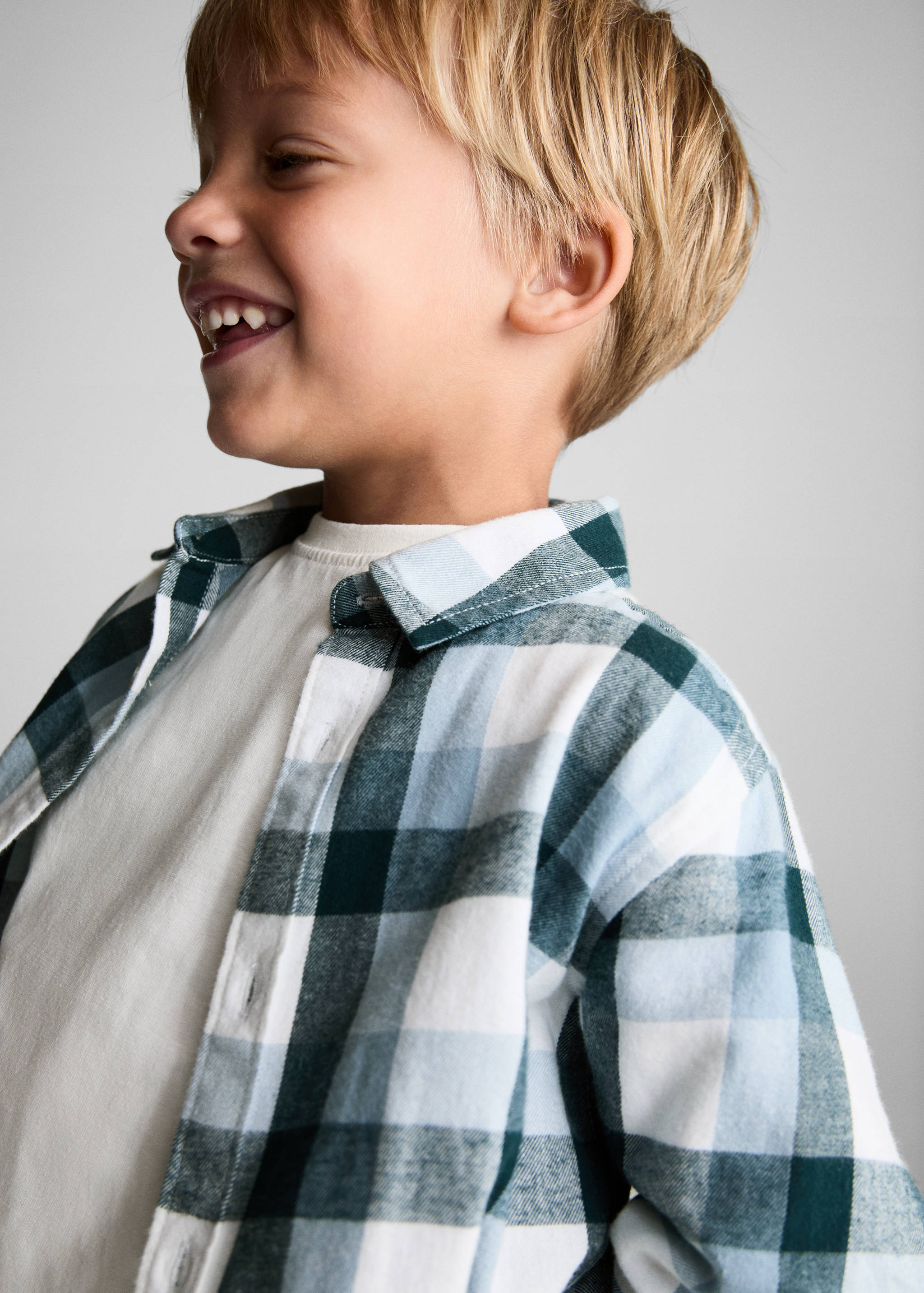 Check cotton shirt - Details of the article 1