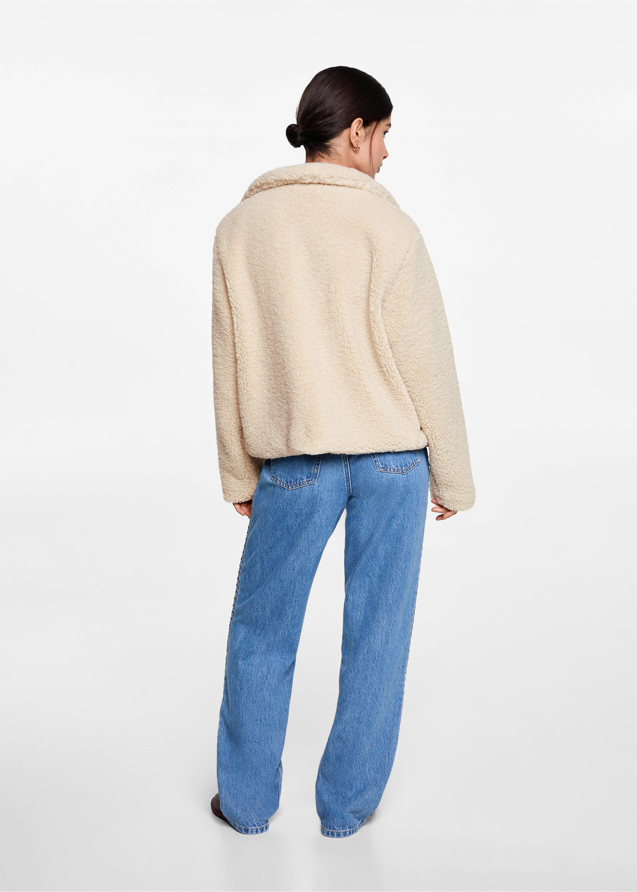 Fur-effect jacket with pockets - Reverse of the article, Ecru. Ref: 77087687-00.