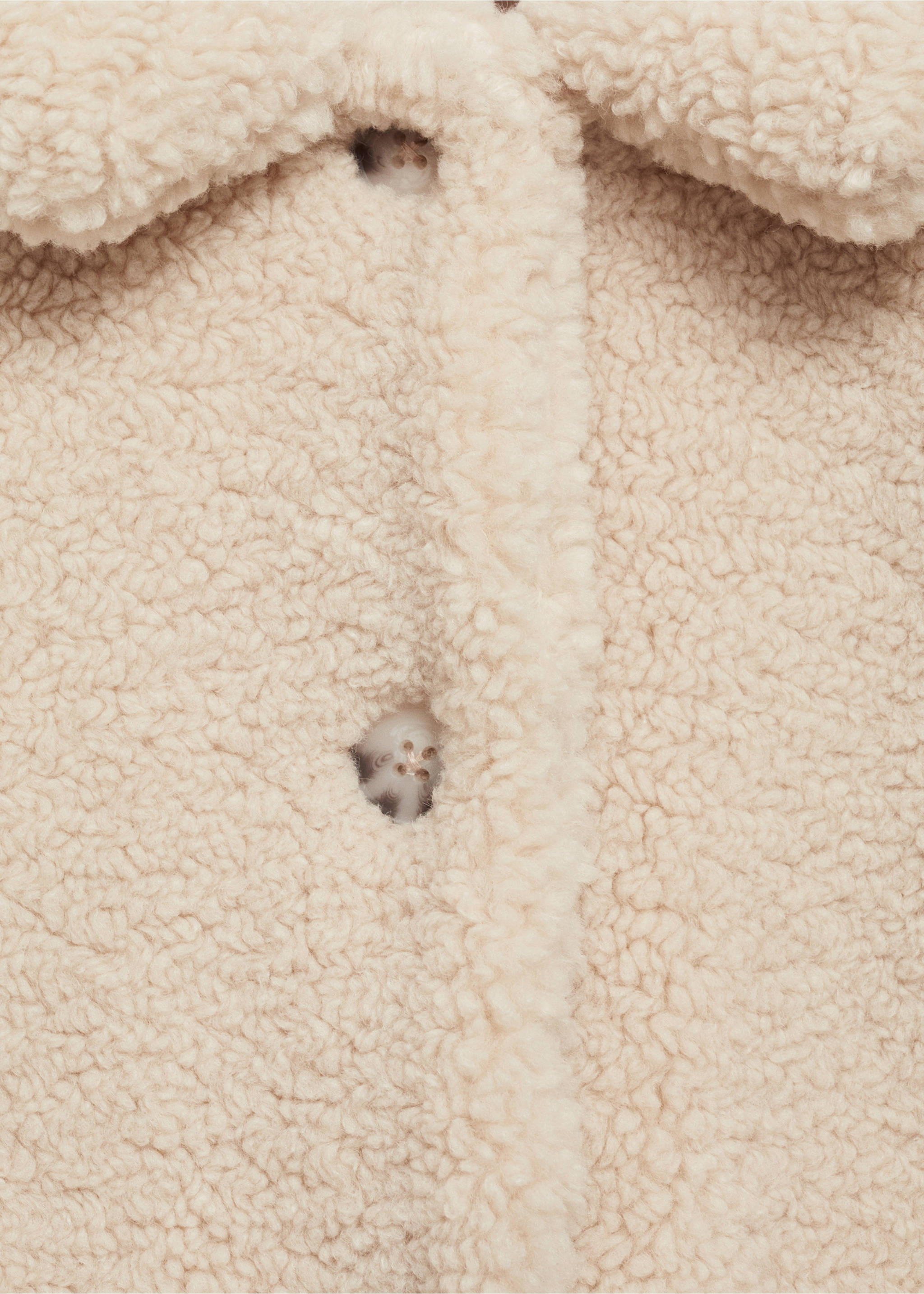 Fur-effect jacket with pockets - Details of the article 8, Ecru. Ref: 77087687-00.