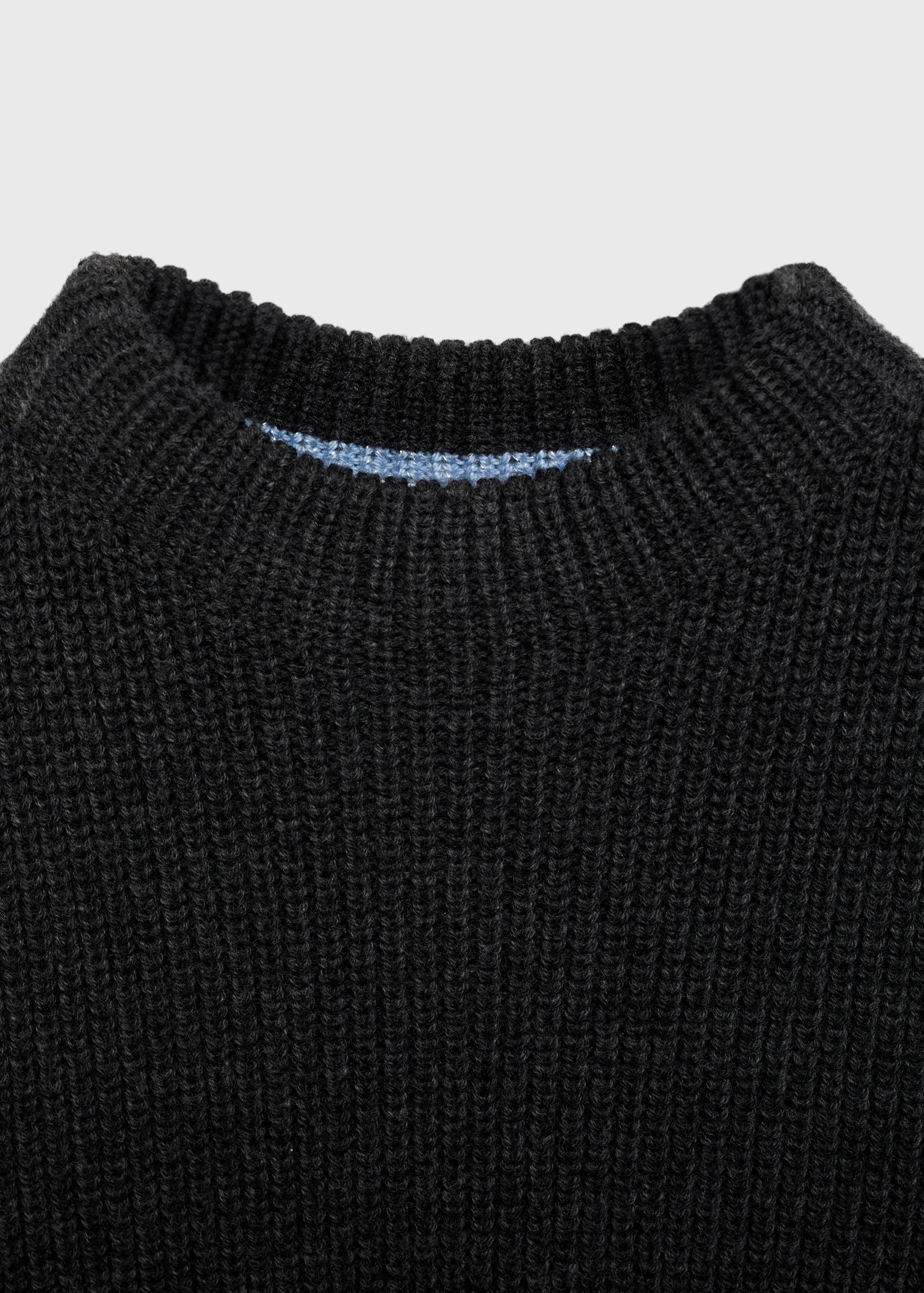 Strickpullunder mit Kontrastsaum - Detail des Artikels 8