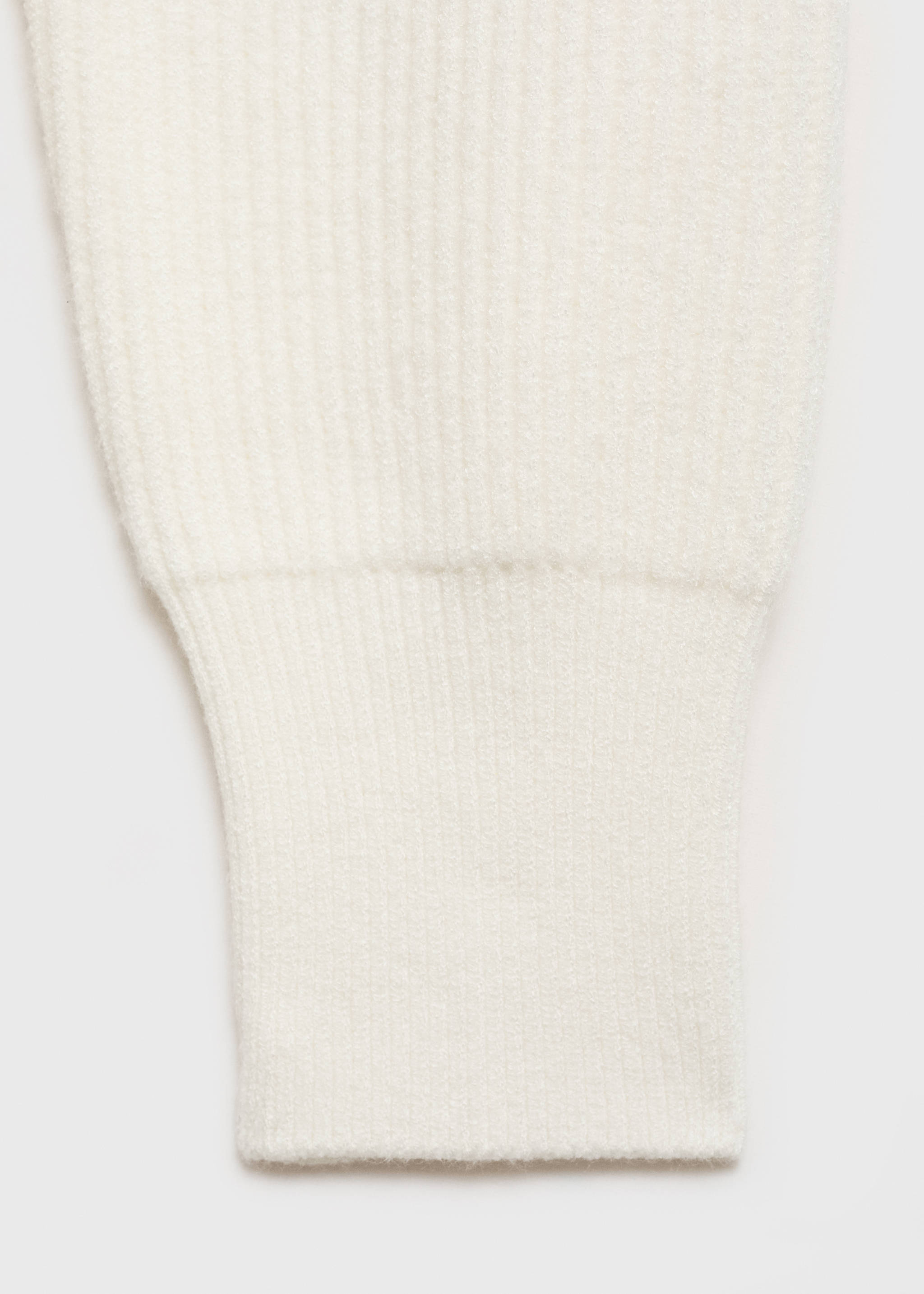 Button-strip cardigan - Details of the article 0