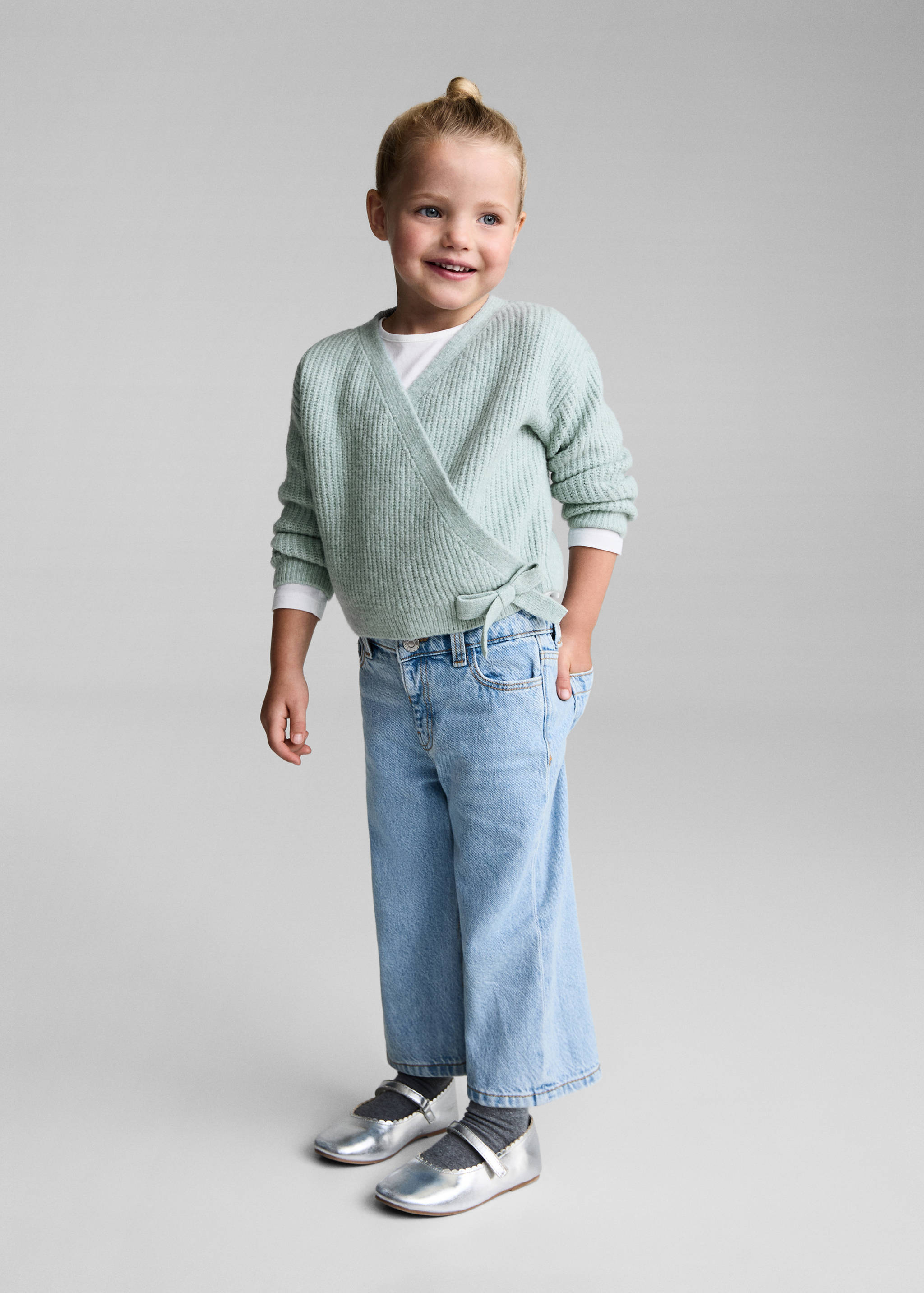 Wrap bow cardigan - General plane