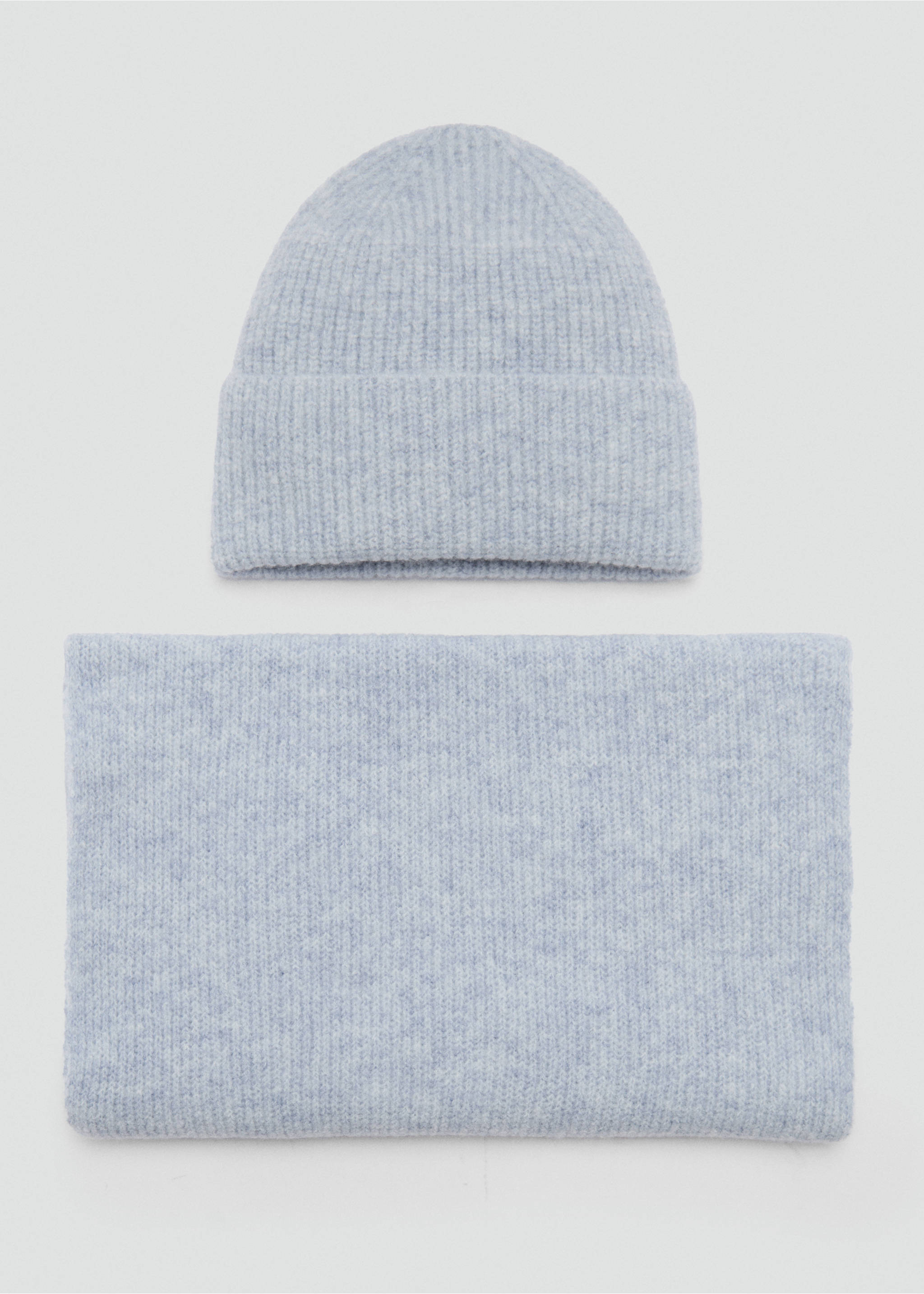 Knit scarf - Details of the article 1, Sky Blue. Ref: 77087717-00.