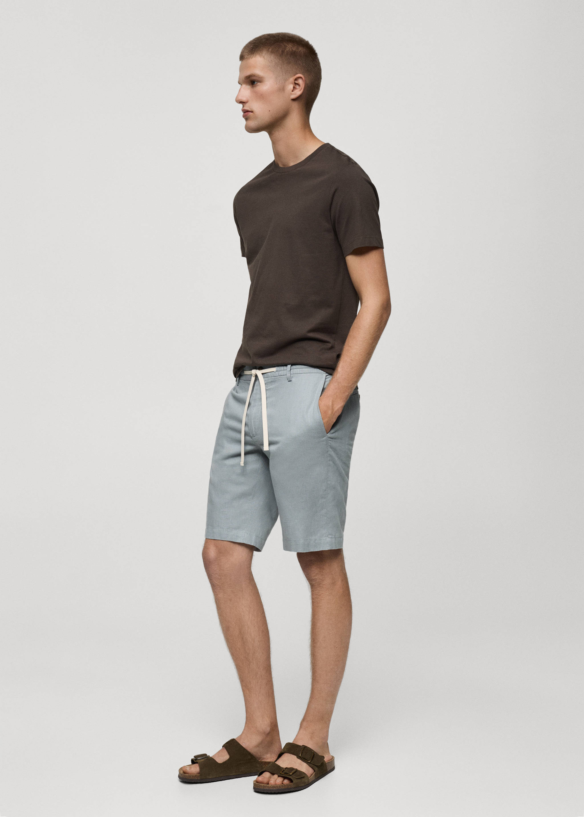 100% linen bermuda shorts with drawstring - Details of the article 2