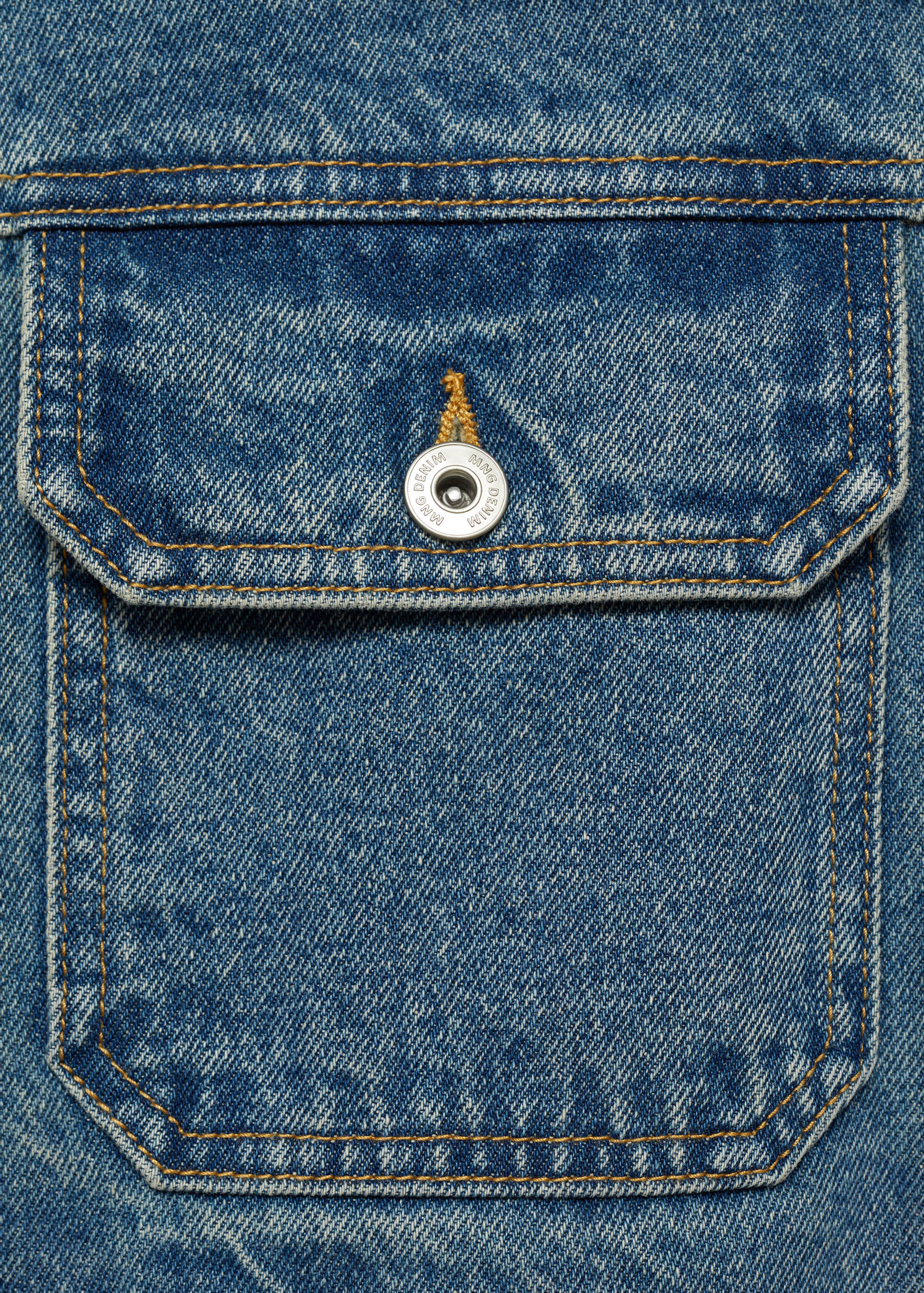 Denim jacket with sheepskin details - Details of the article 0