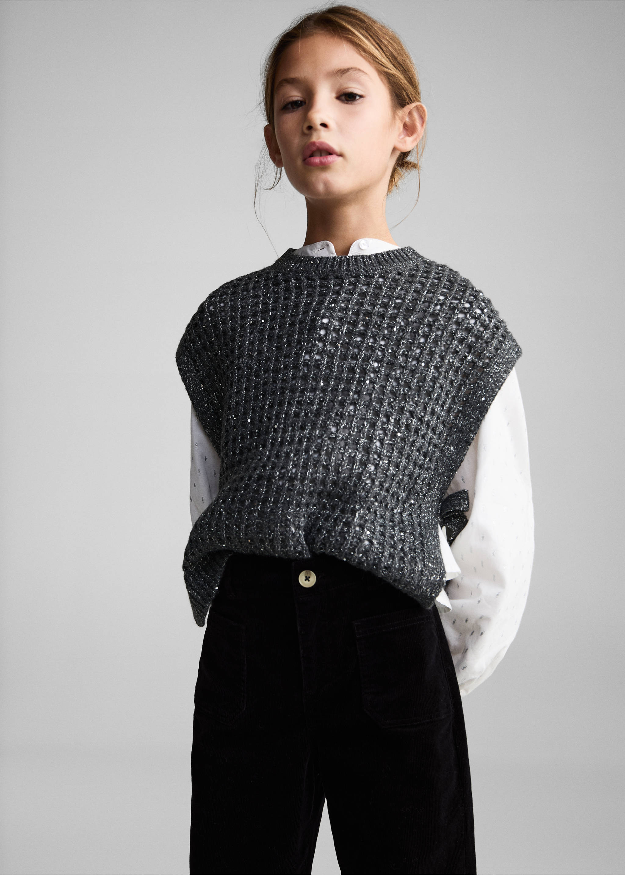 Pockets corduroy trousers - Medium plane, Black. Ref: 77087918-00.