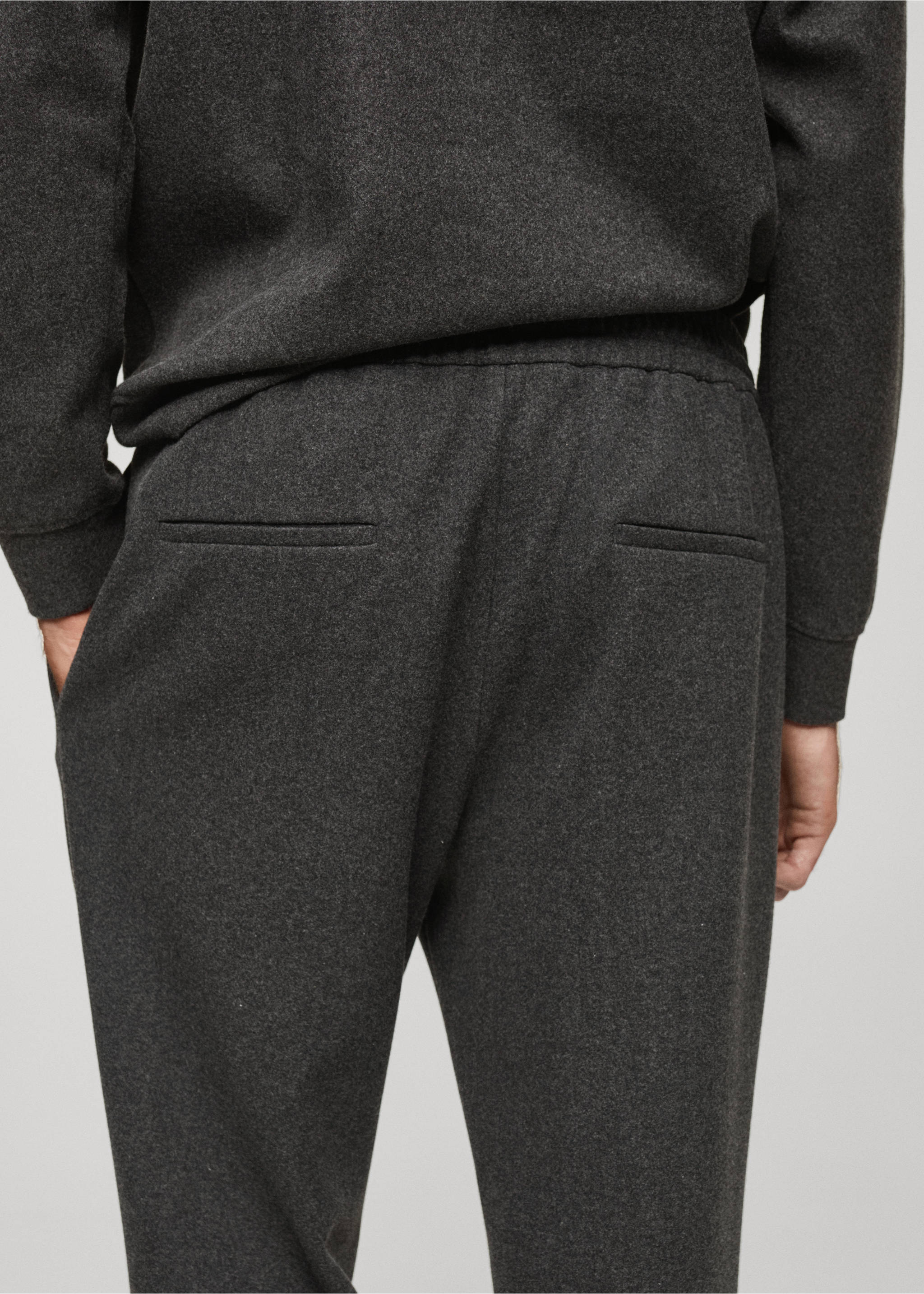 Flannel joggers with drawstring - Details of the article 6, Charcoal. Ref: 77087920-00.