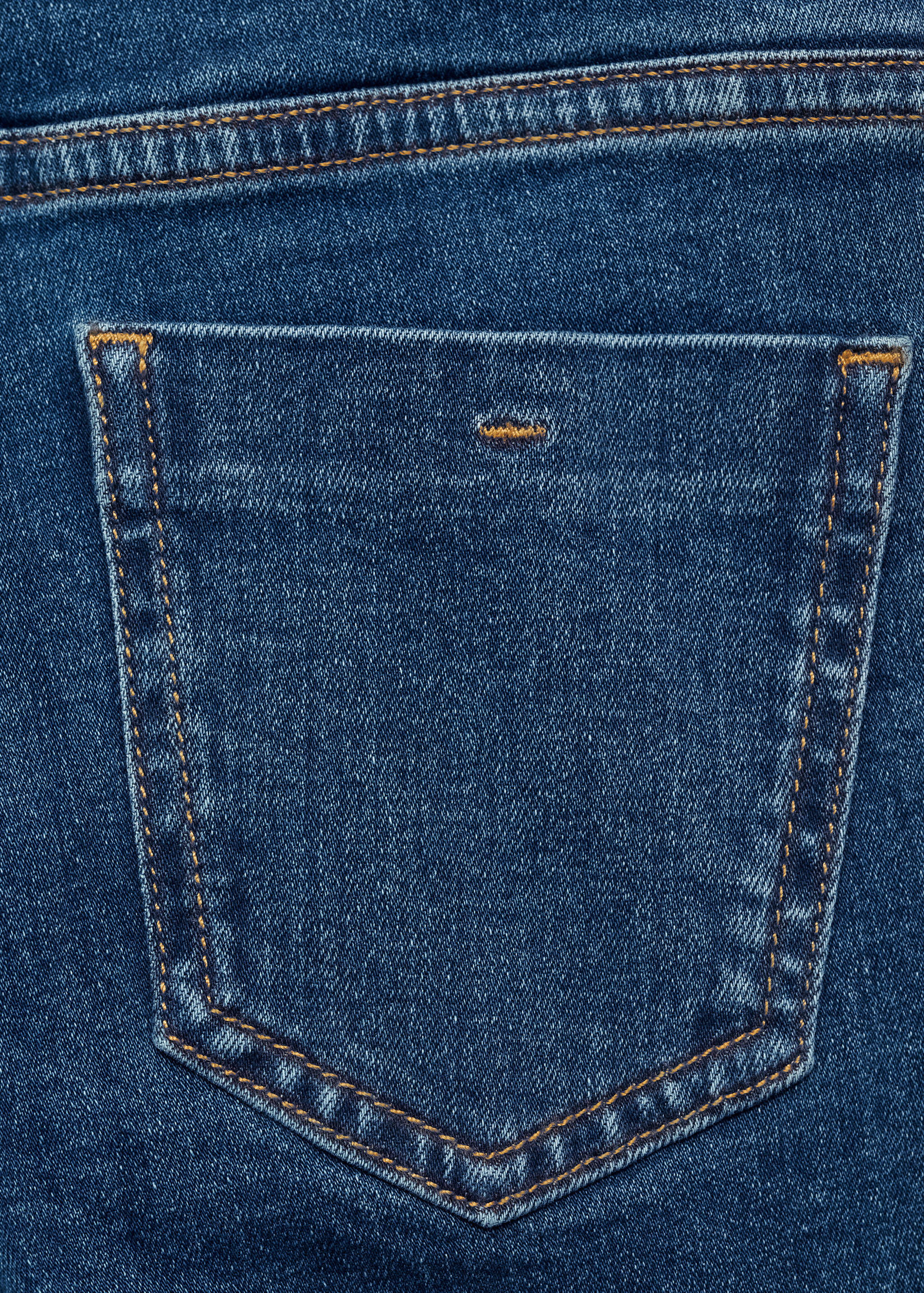 Flared Jeans mit Ziernähten - Detail des Artikels 0
