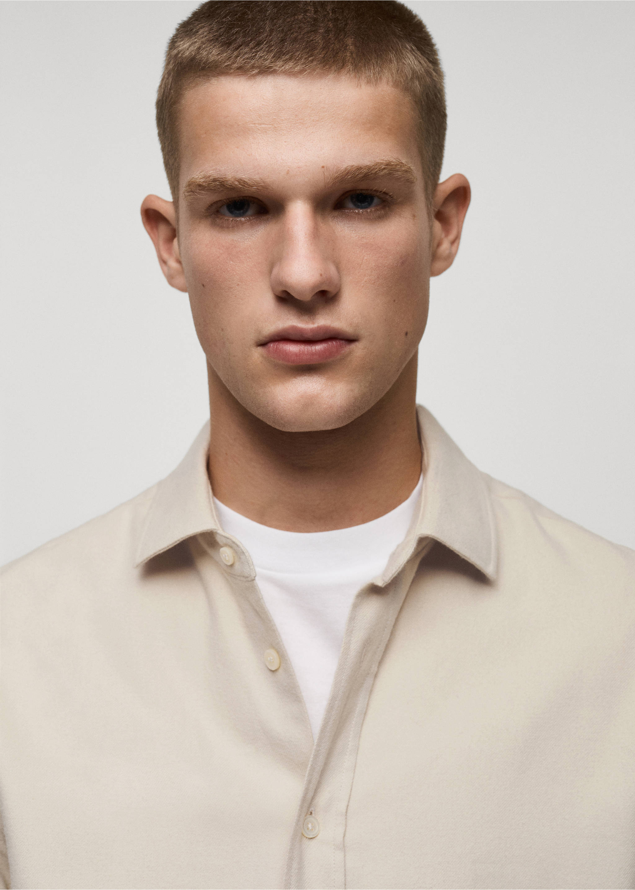 Chemise 100 % coton flanelle regular-fit - Détail de l'article 1, Gris clair/pastel. Ref: 77087923-00.