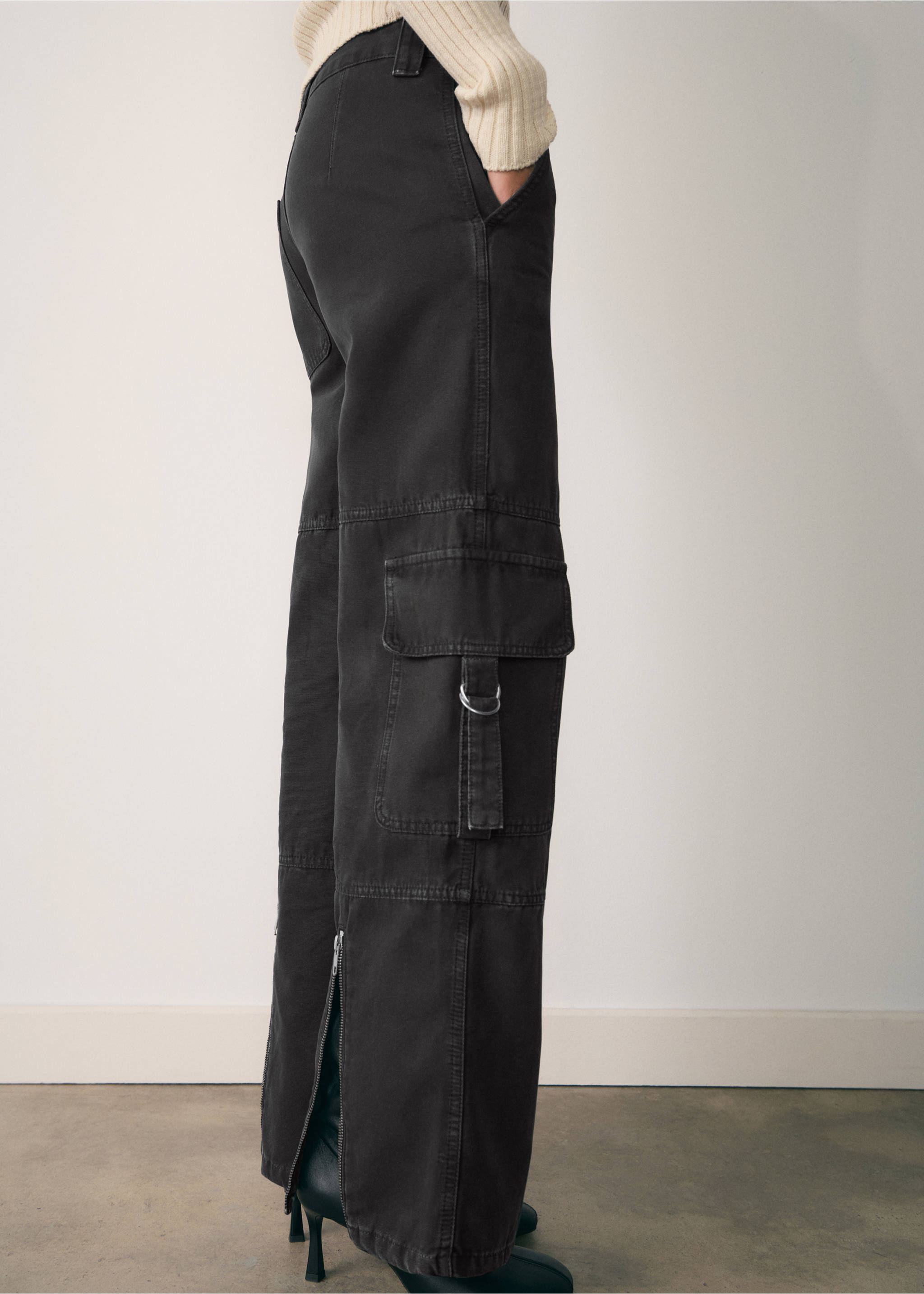 Cargojeans met ritsen - Middenvlak, Grijs. Ref: 77087938-00.