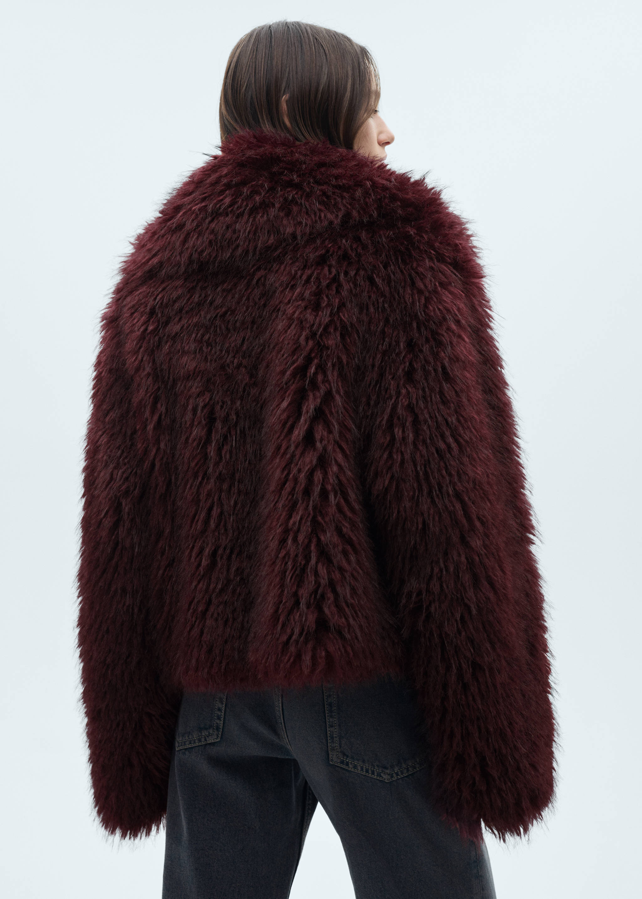 Fur-effect jacket with lapels - Reverse of the article