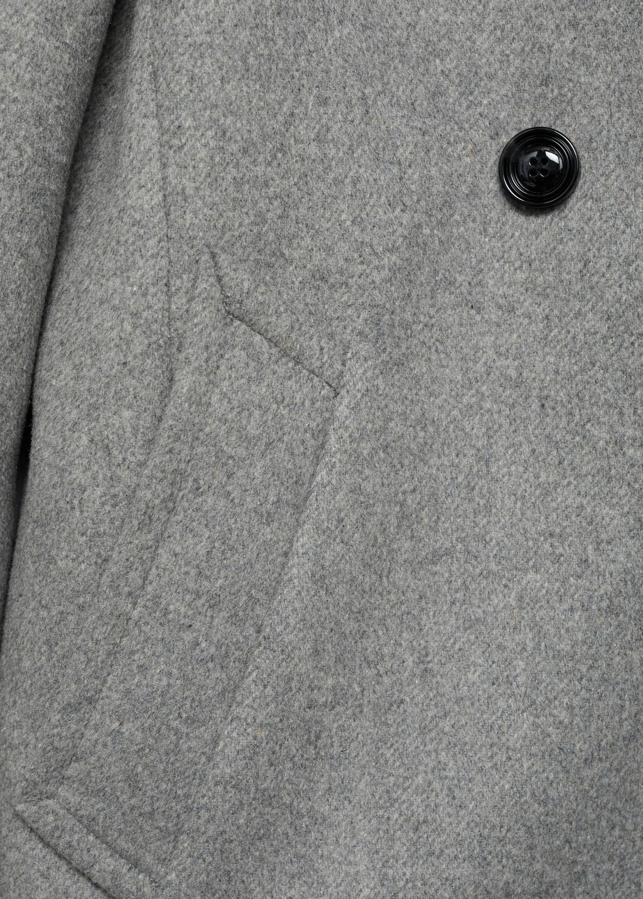 Wool coat with lapels - Details of the article 8