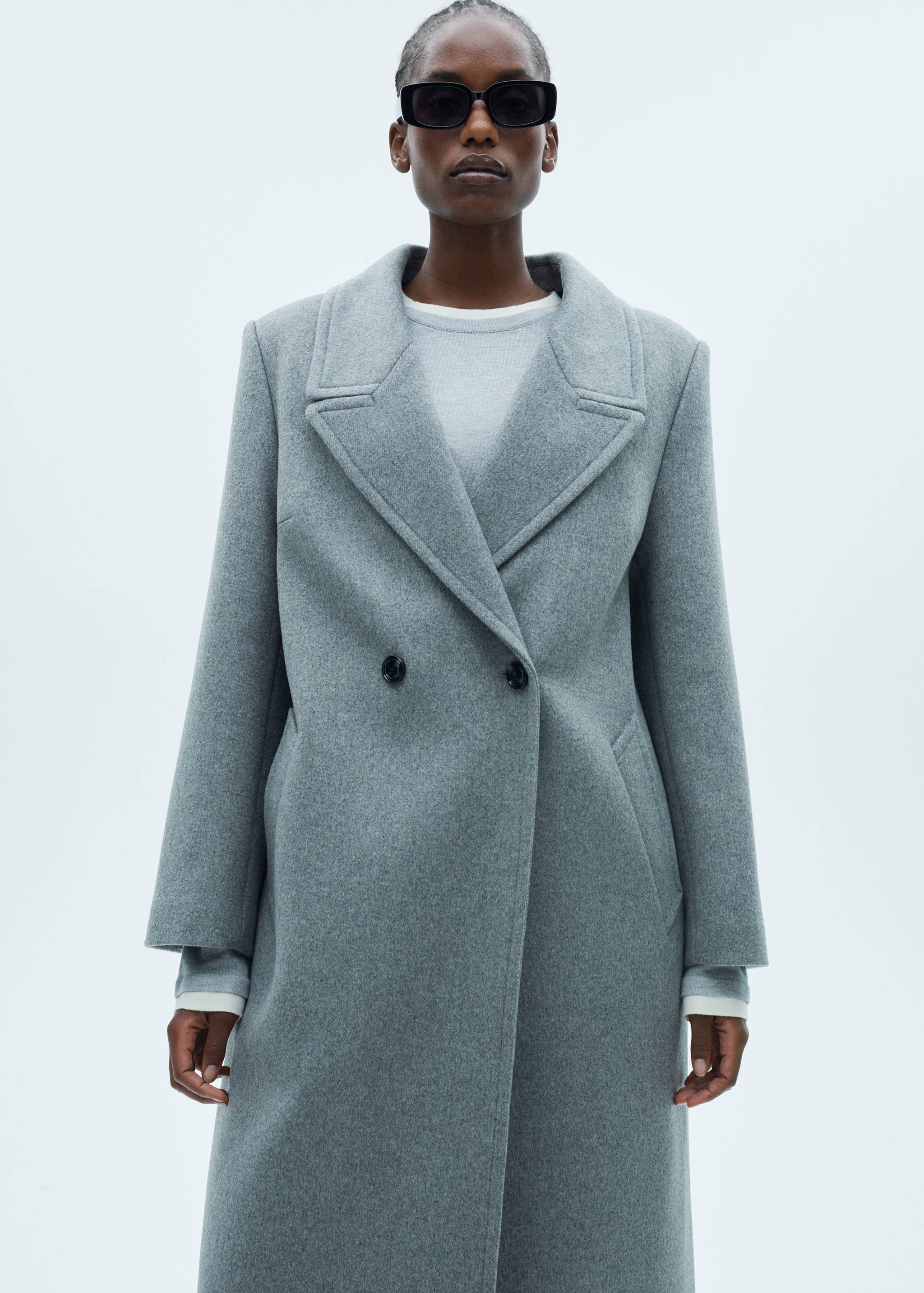 Wool coat with lapels - Details of the article 5