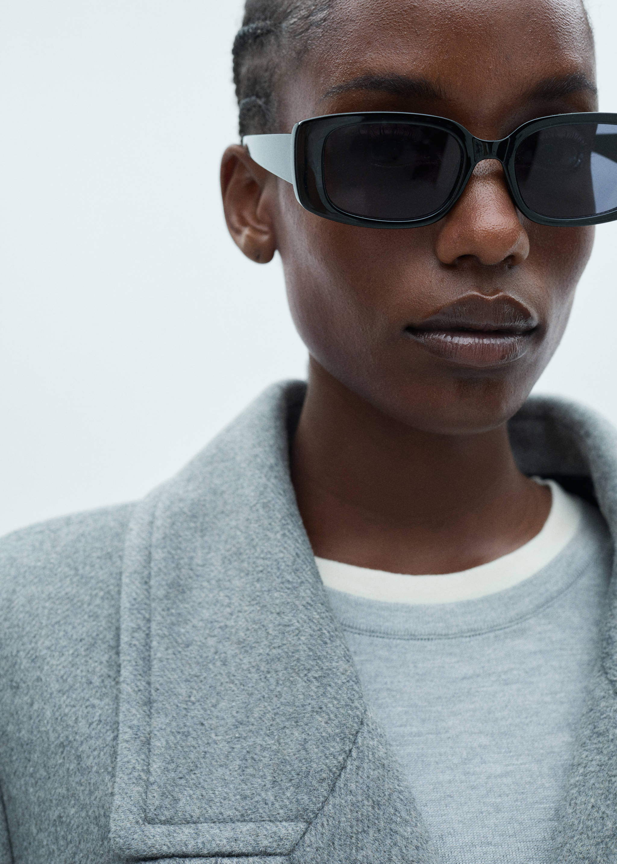 Wool coat with lapels - Details of the article 4