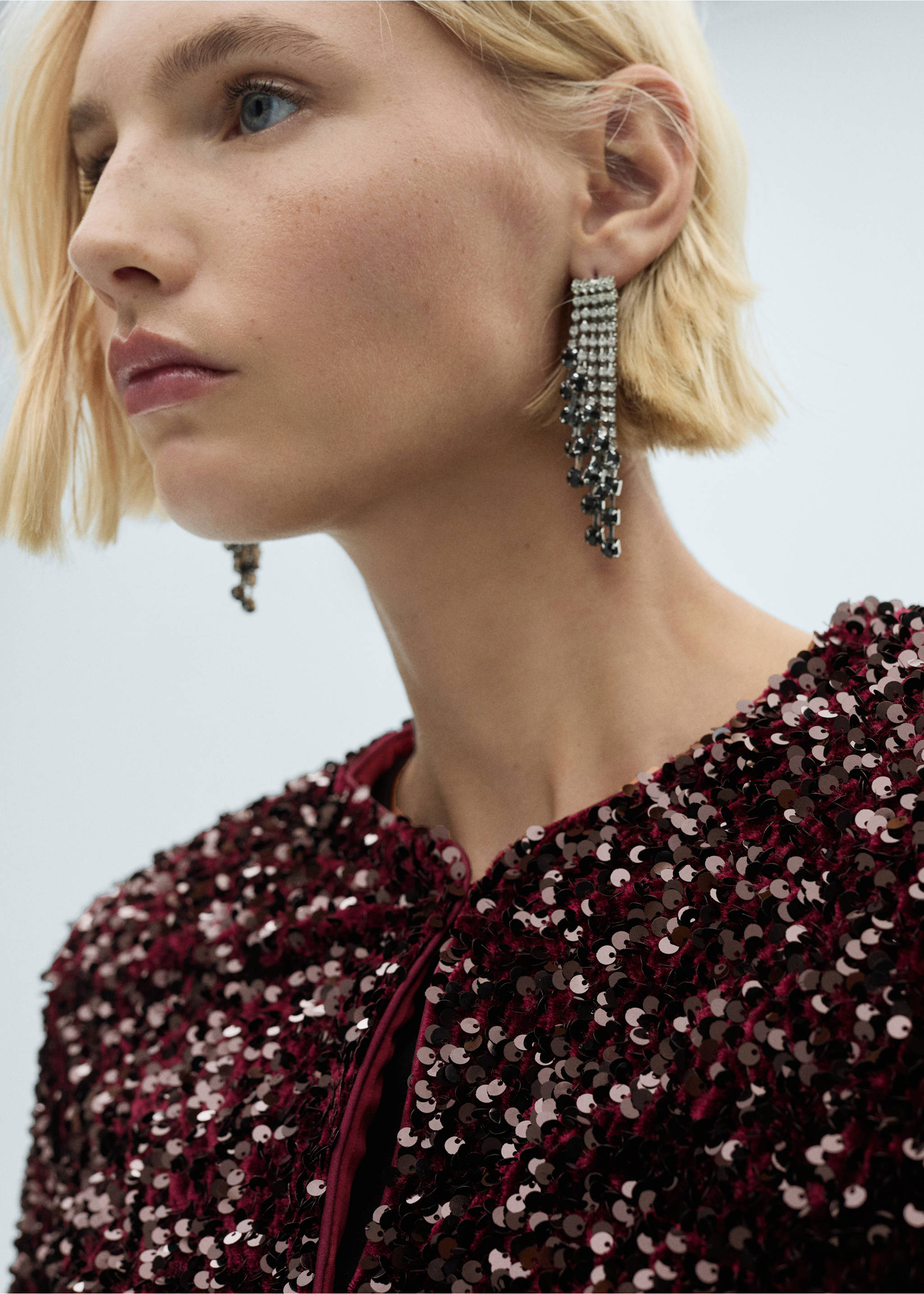 Sequin embroidered jacket - Details of the article 1, Burgundy. Ref: 77089064-00.