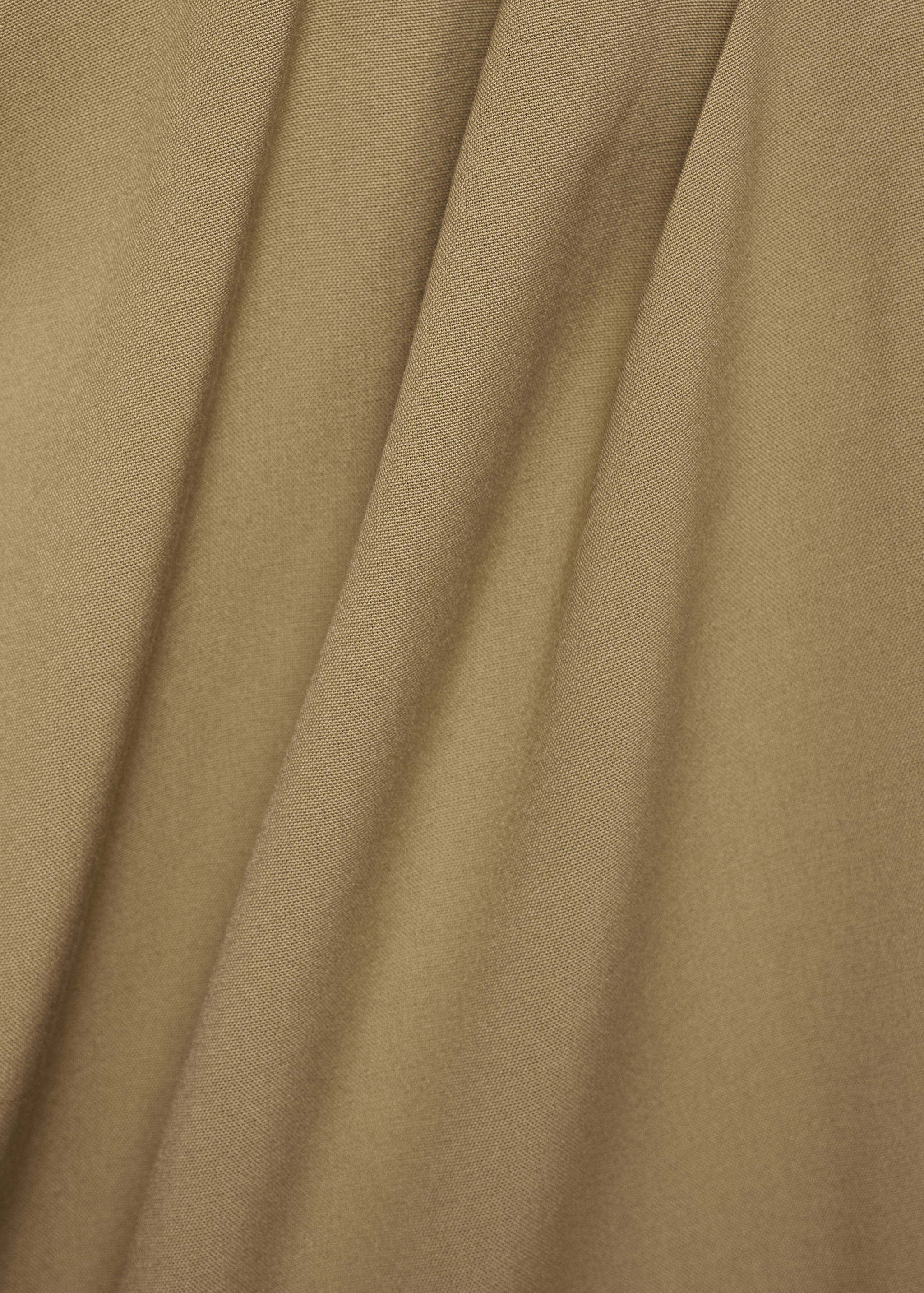 Blouse with shoulder pads and belt - Details of the article 0