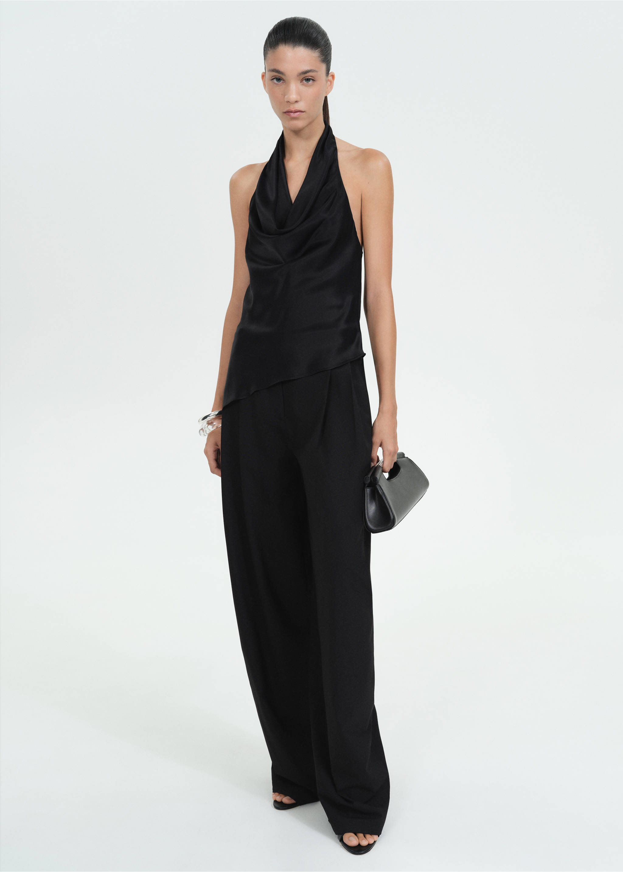 Draped satin backless top - General plane, Black. Ref: 77089073-00.
