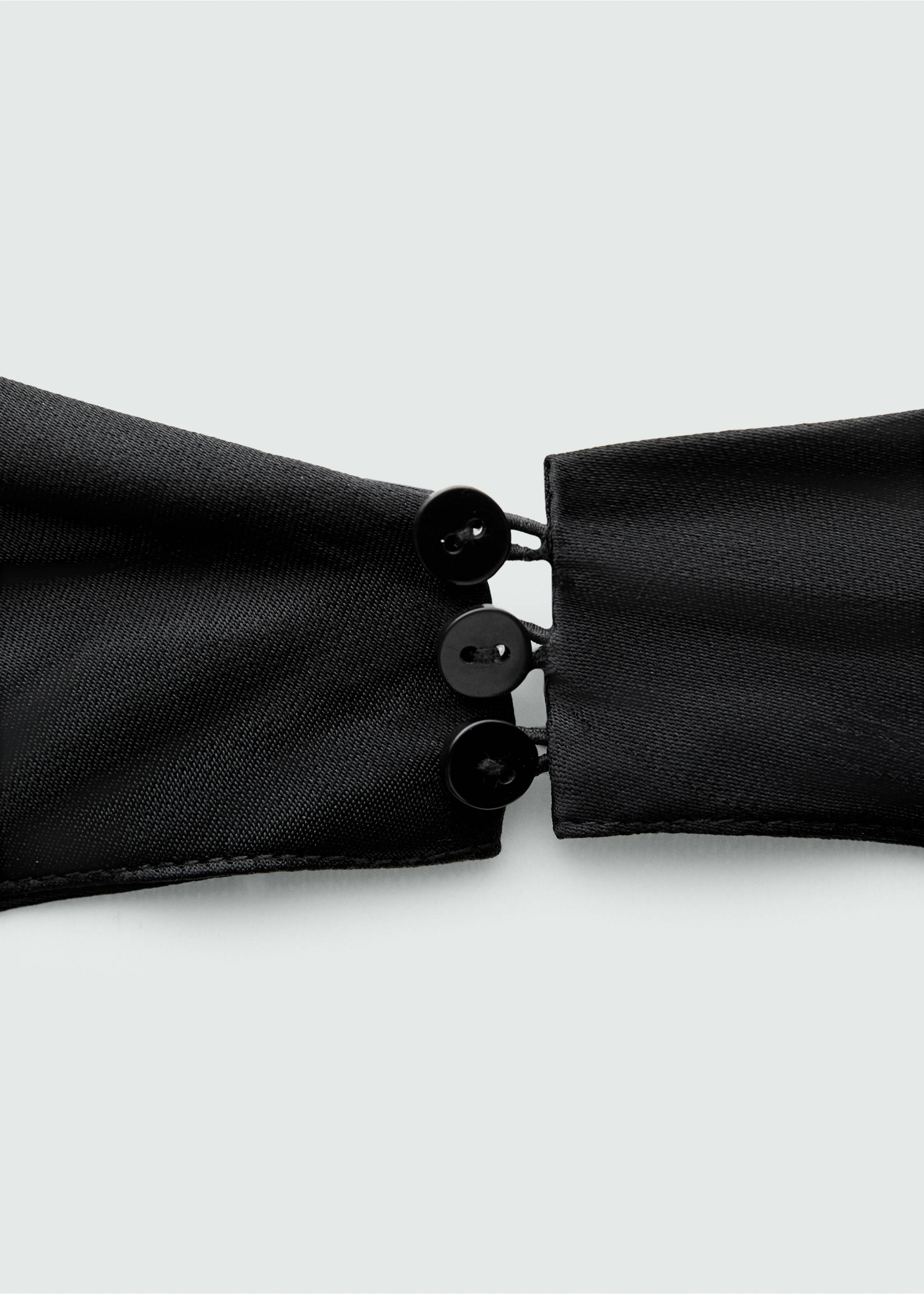 Draped satin backless top - Details of the article 8, Black. Ref: 77089073-00.