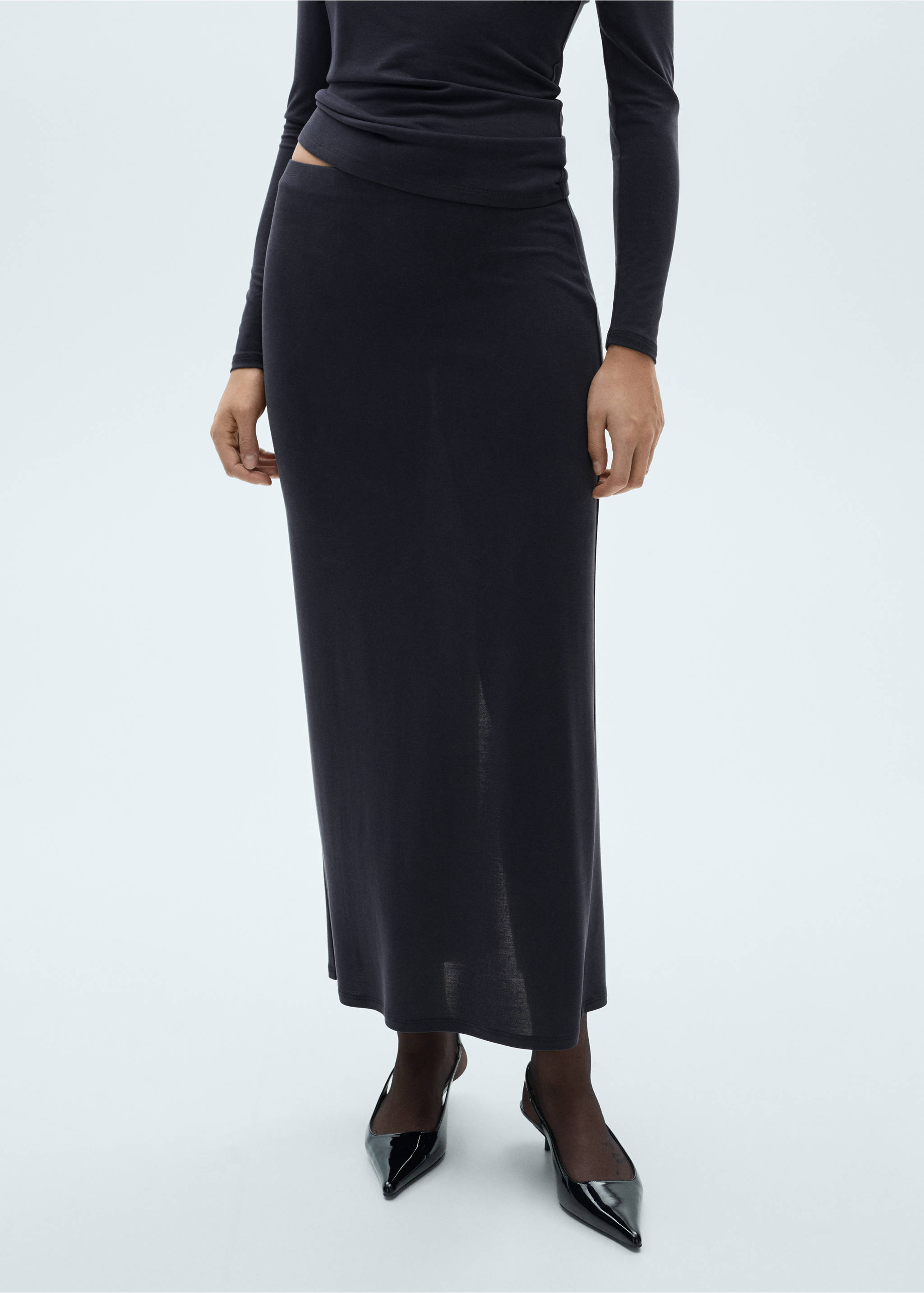Long knitted skirt - Medium plane, Blue. Ref: 77089074-00.