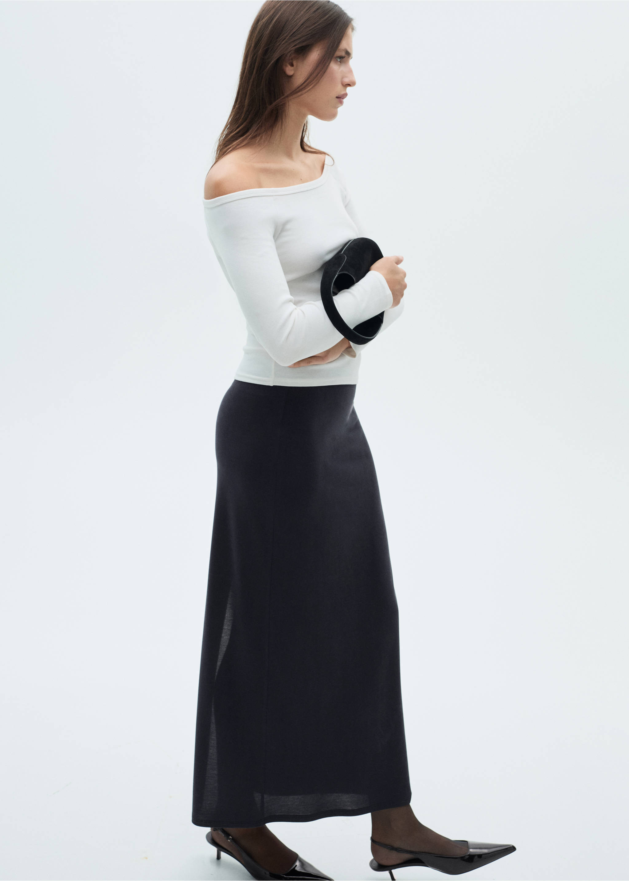 Long knitted skirt - Details of the article 2, Blue. Ref: 77089074-00.