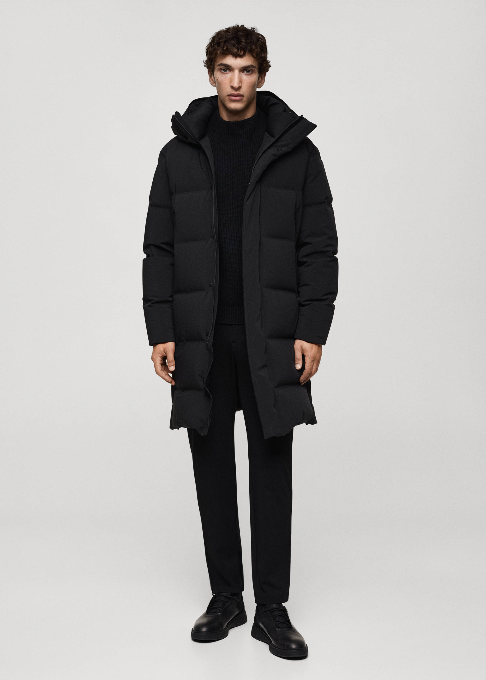 Long waterproof anorak with down and feather filling - General plane, Black. Ref: 77089226-00.