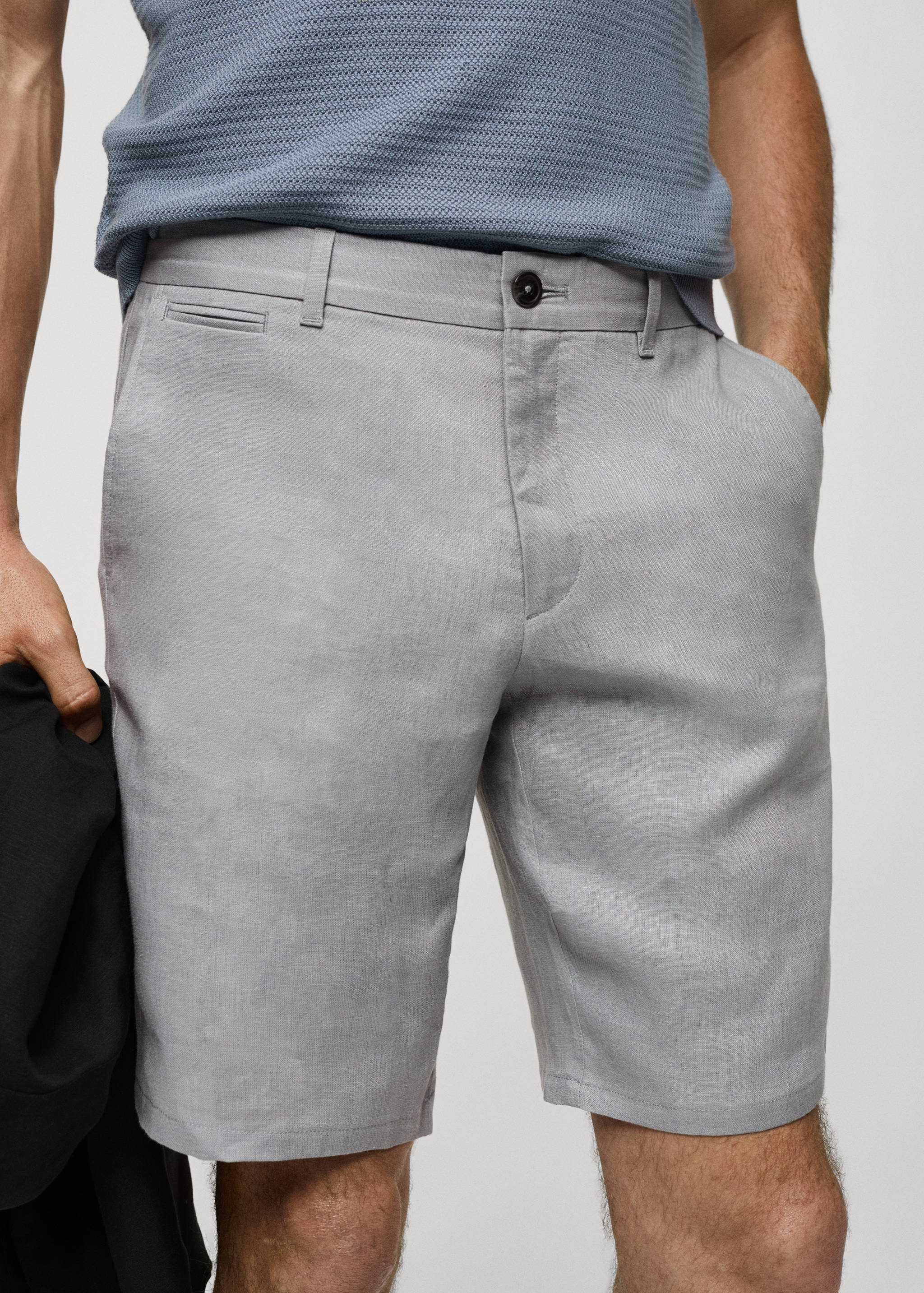 Slim-Fit-Bermudashorts aus 100 % Leinen - Detail des Artikels 1