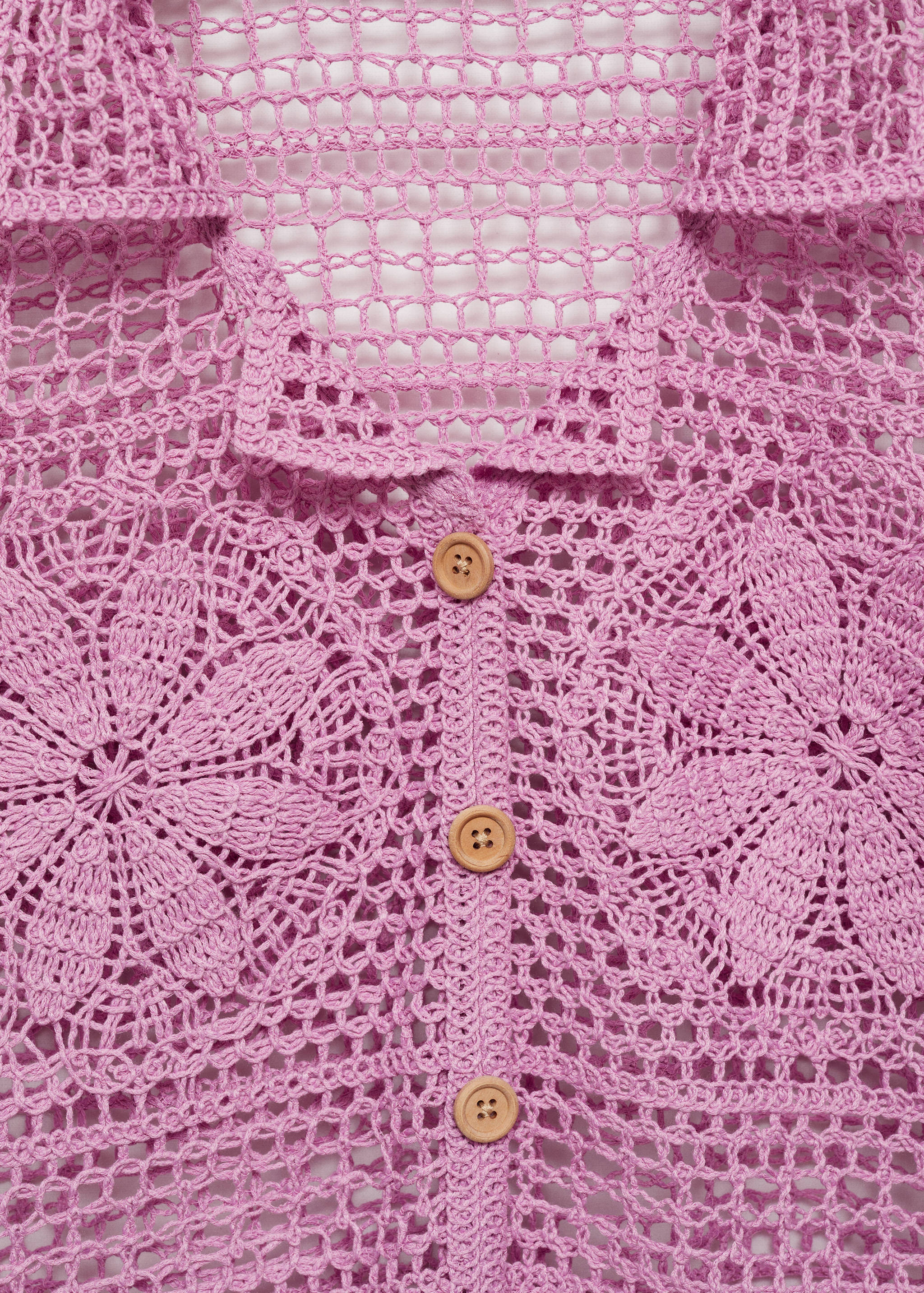 Crochet shirt with flowers - Details of the article 8