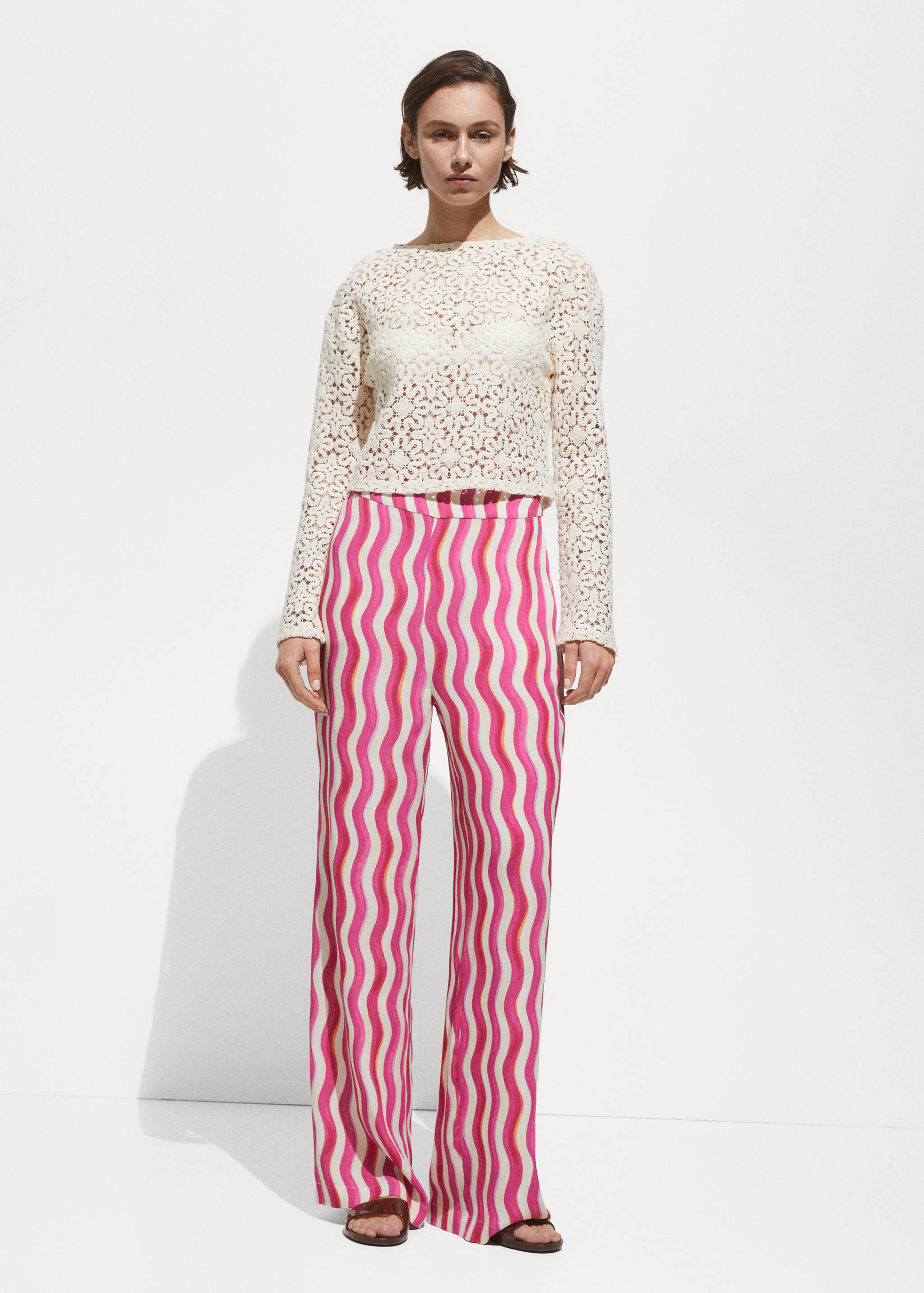 Wide leg printed pants - Details of the article 2