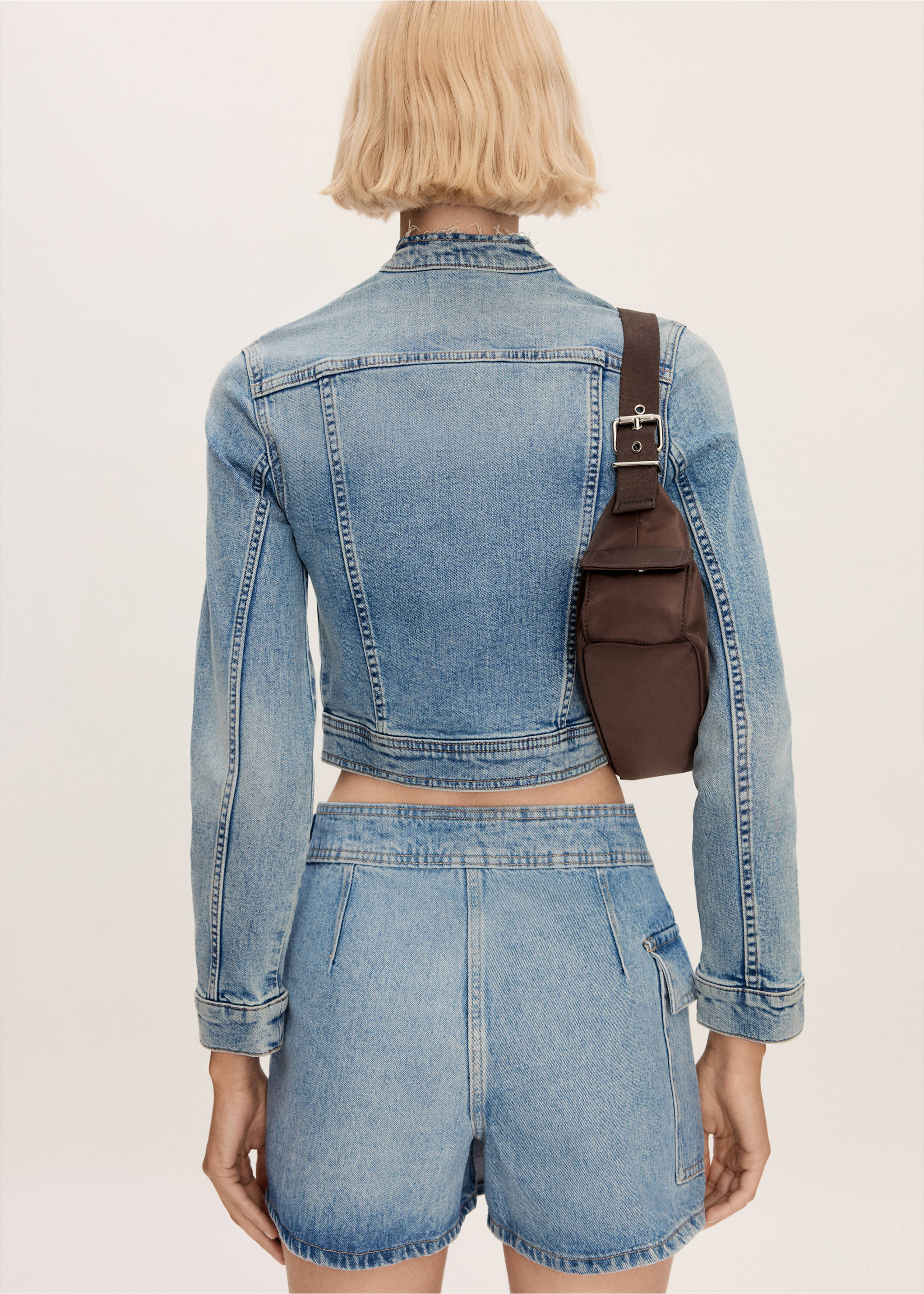 Jupe short en jean - Verso de l’article, Bleu moyen. Ref: 77090345-00.