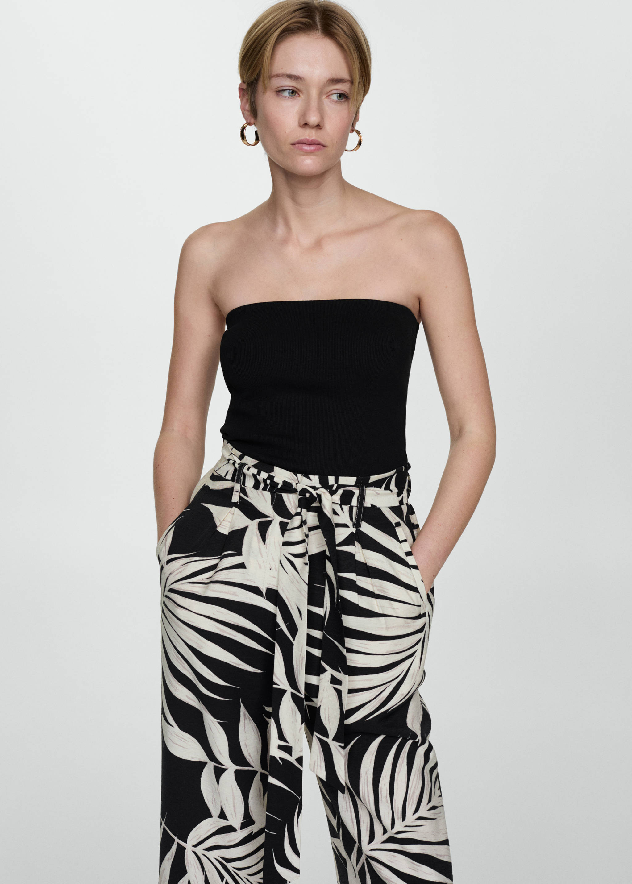 Calças estampadas com laço - Pormenor do artigo 1