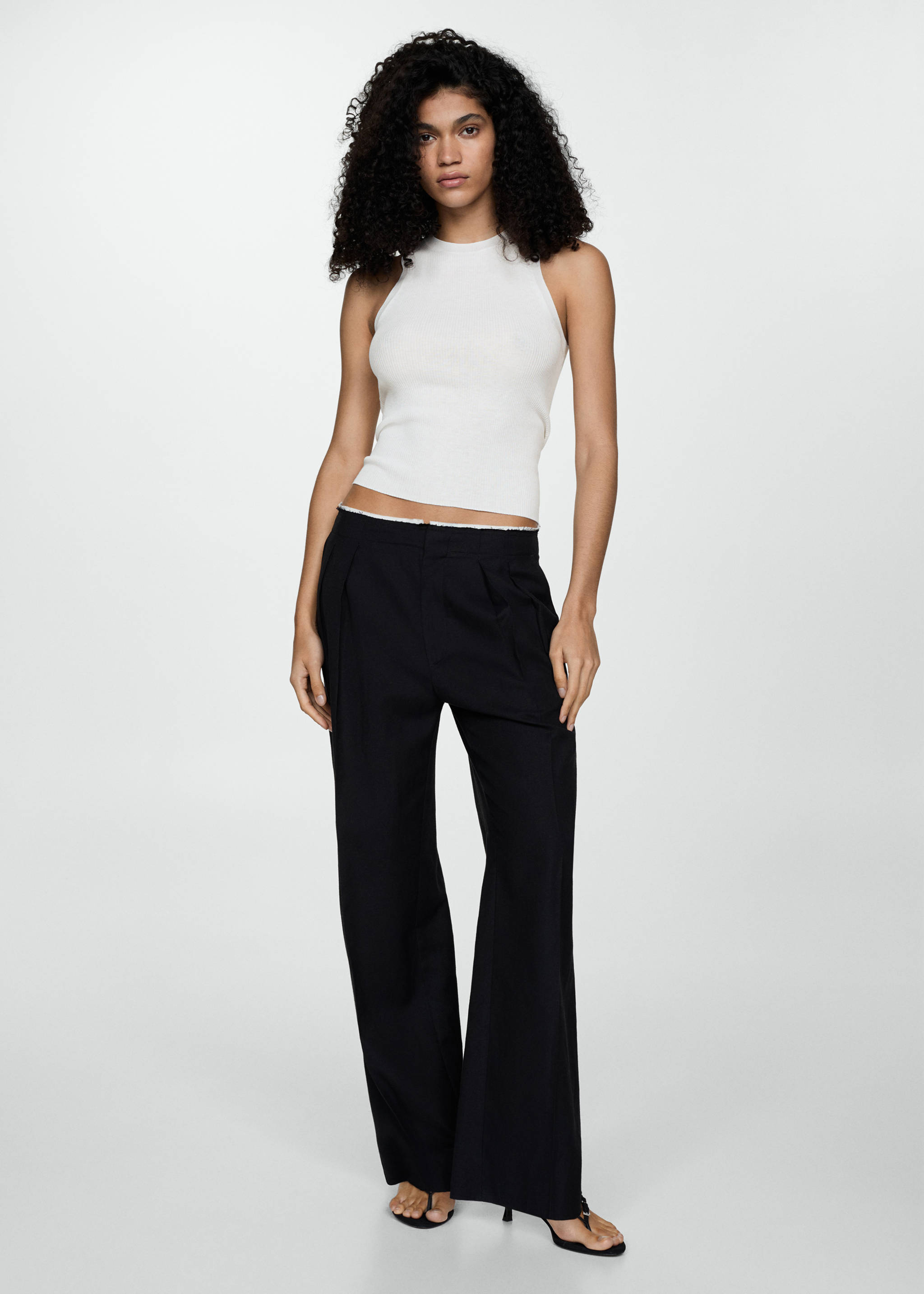 Ribbed knit top - General plane