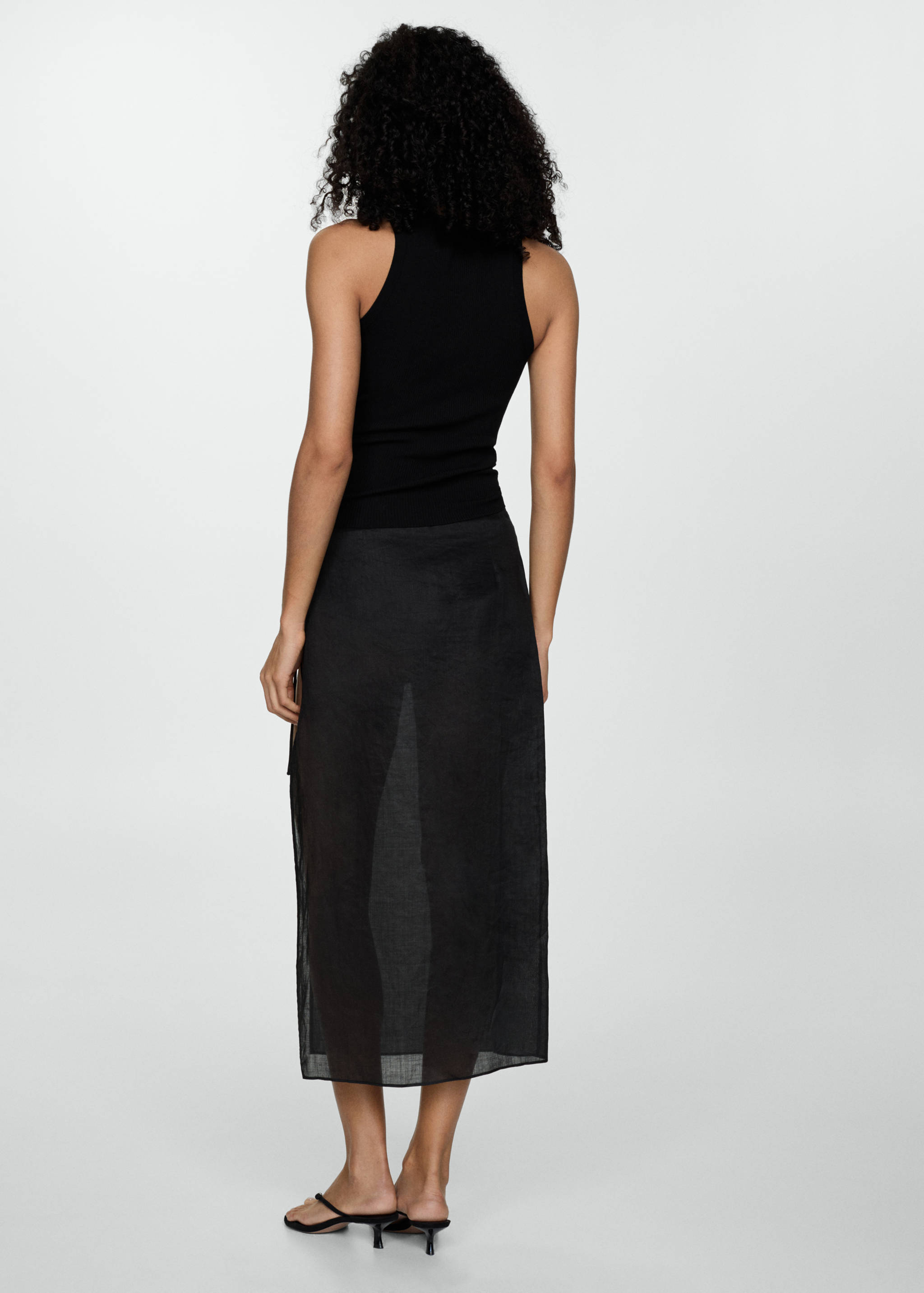 Ribbed knit top - Reverse of the article