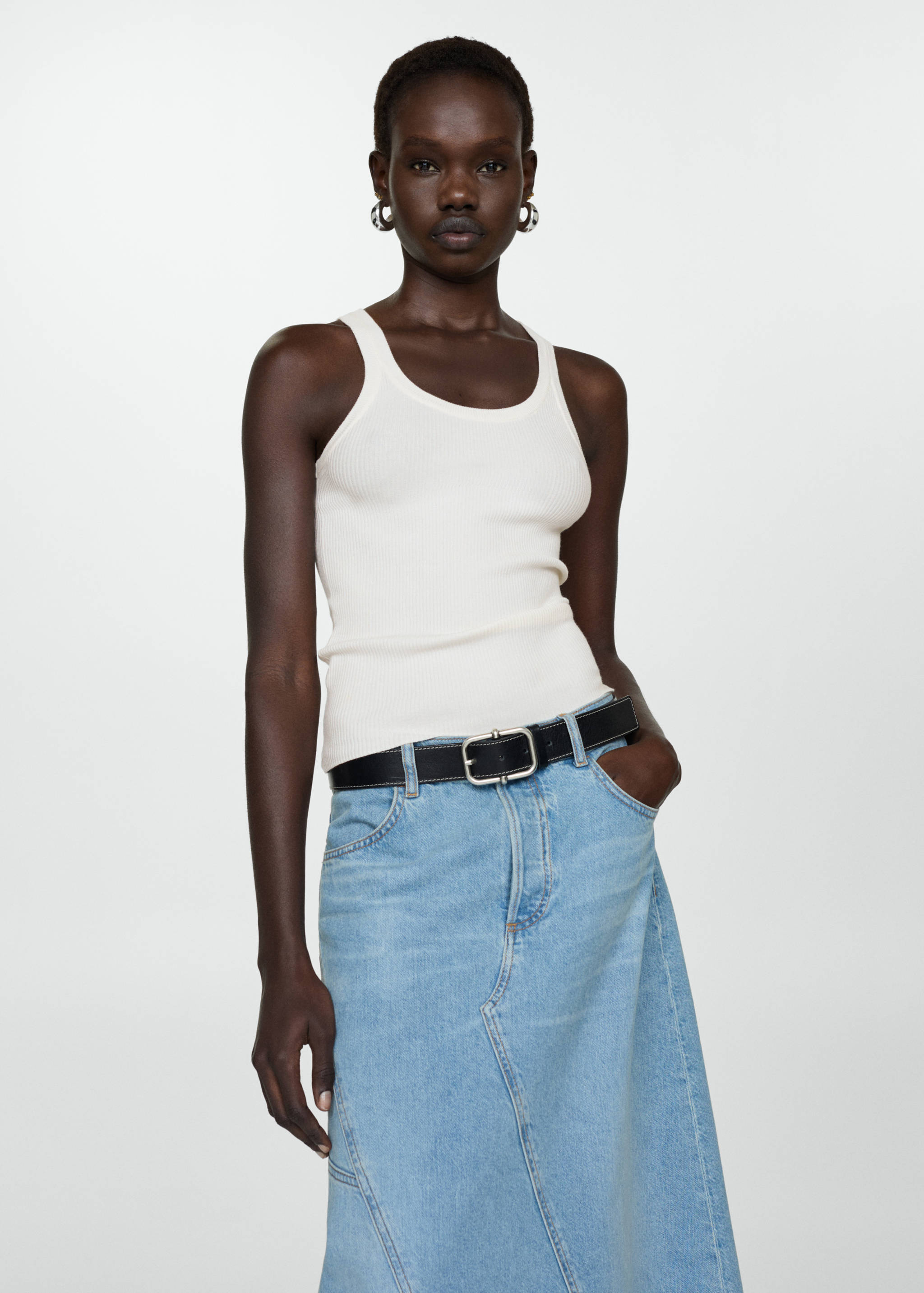 Knit strap top - Medium plane