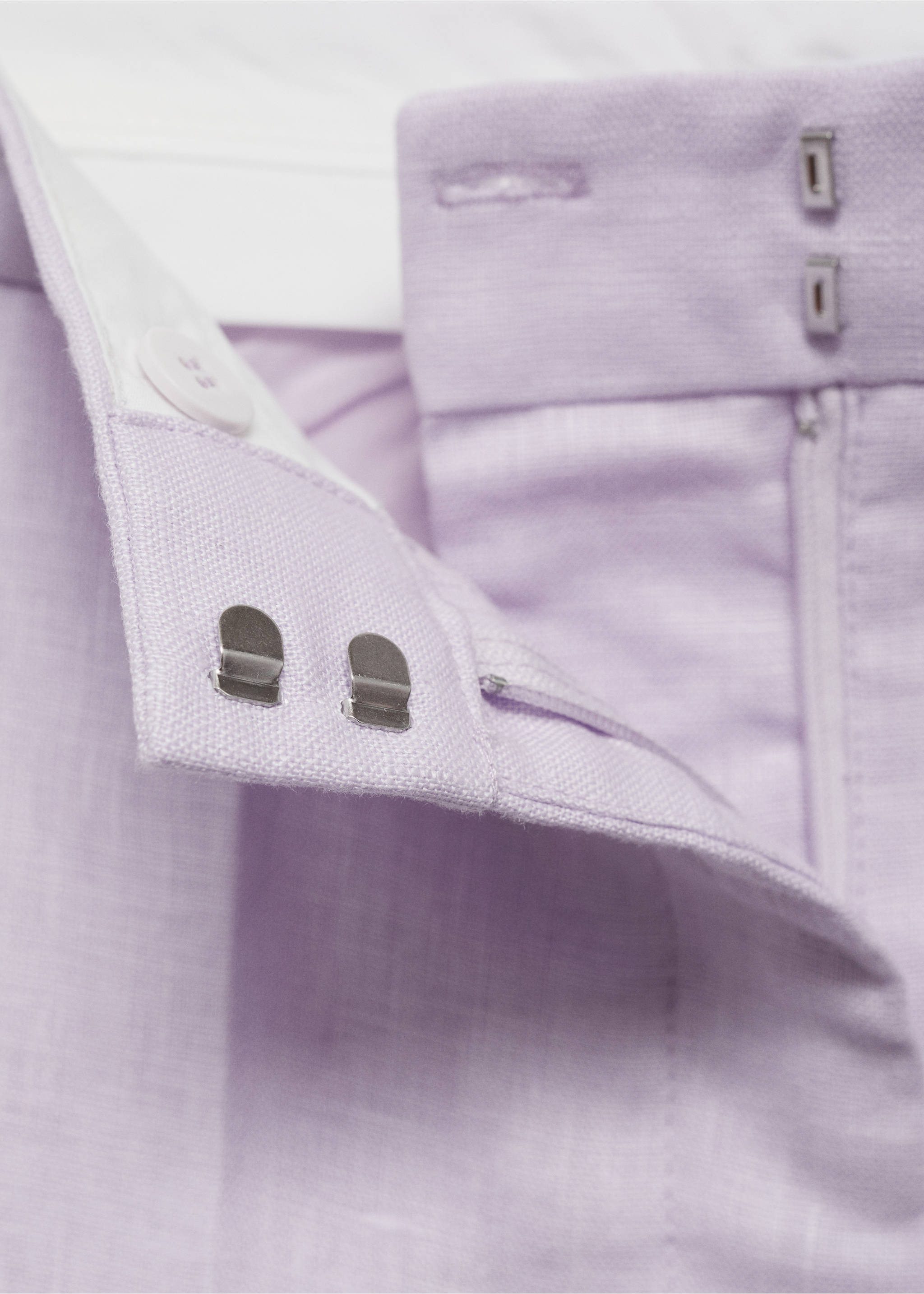 Straight-fit linen shorts - Details of the article 8, Light/Pastel Purple. Ref: 77090369-00.
