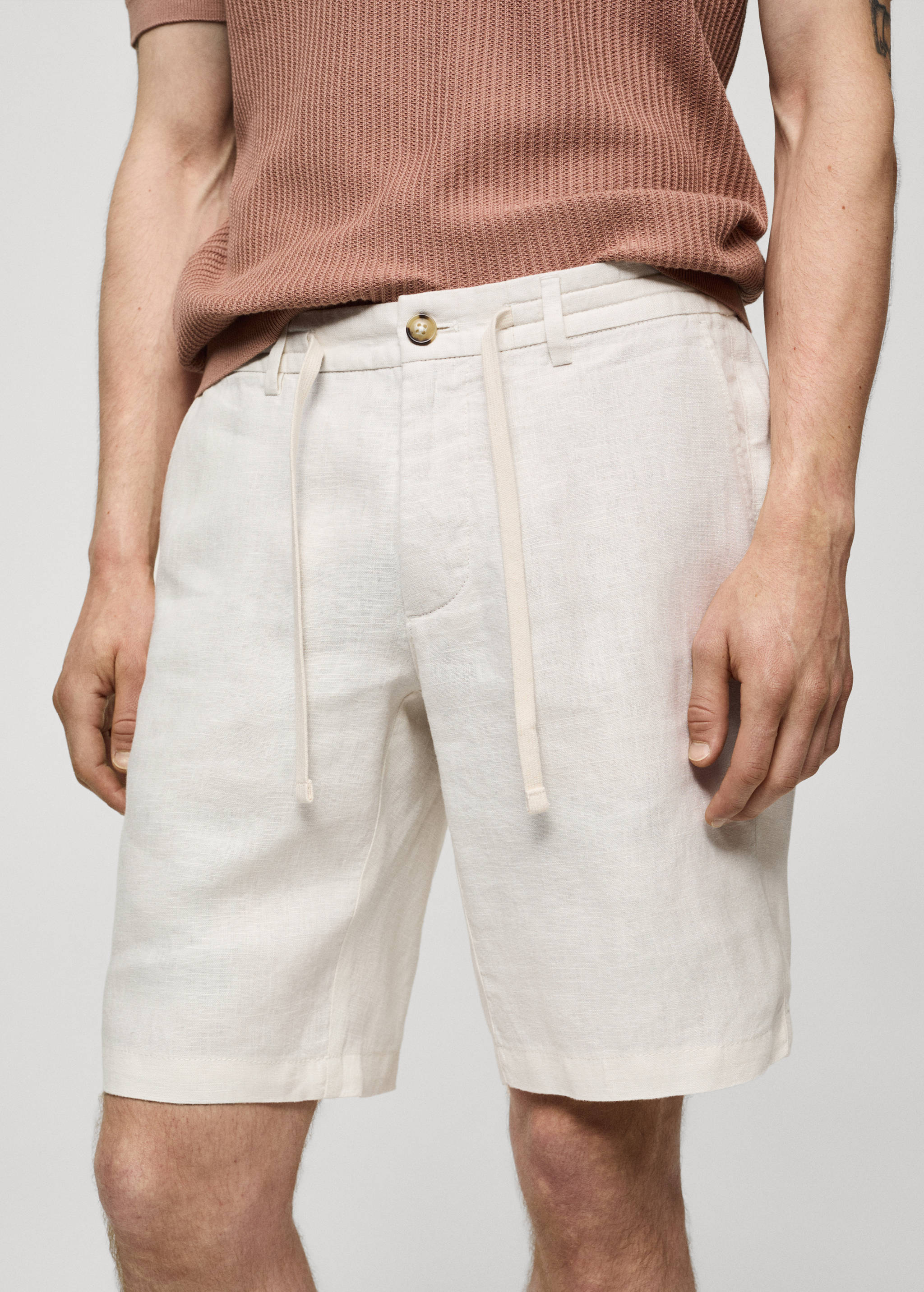 100% linen bermuda shorts with drawstring - Details of the article 1