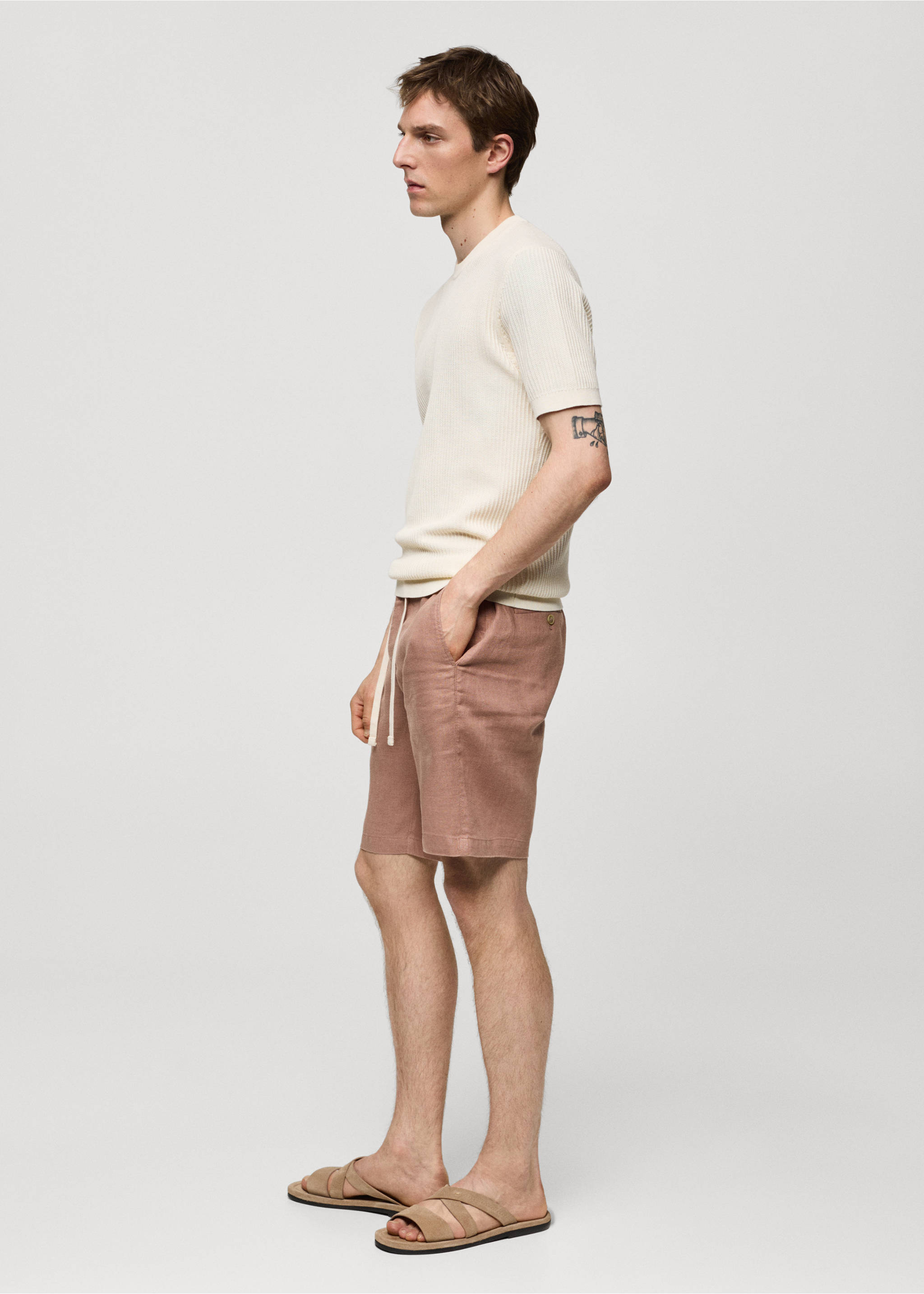 100% linen bermuda shorts with drawstring - Details of the article 6, Salmon. Ref: 77090561-00.