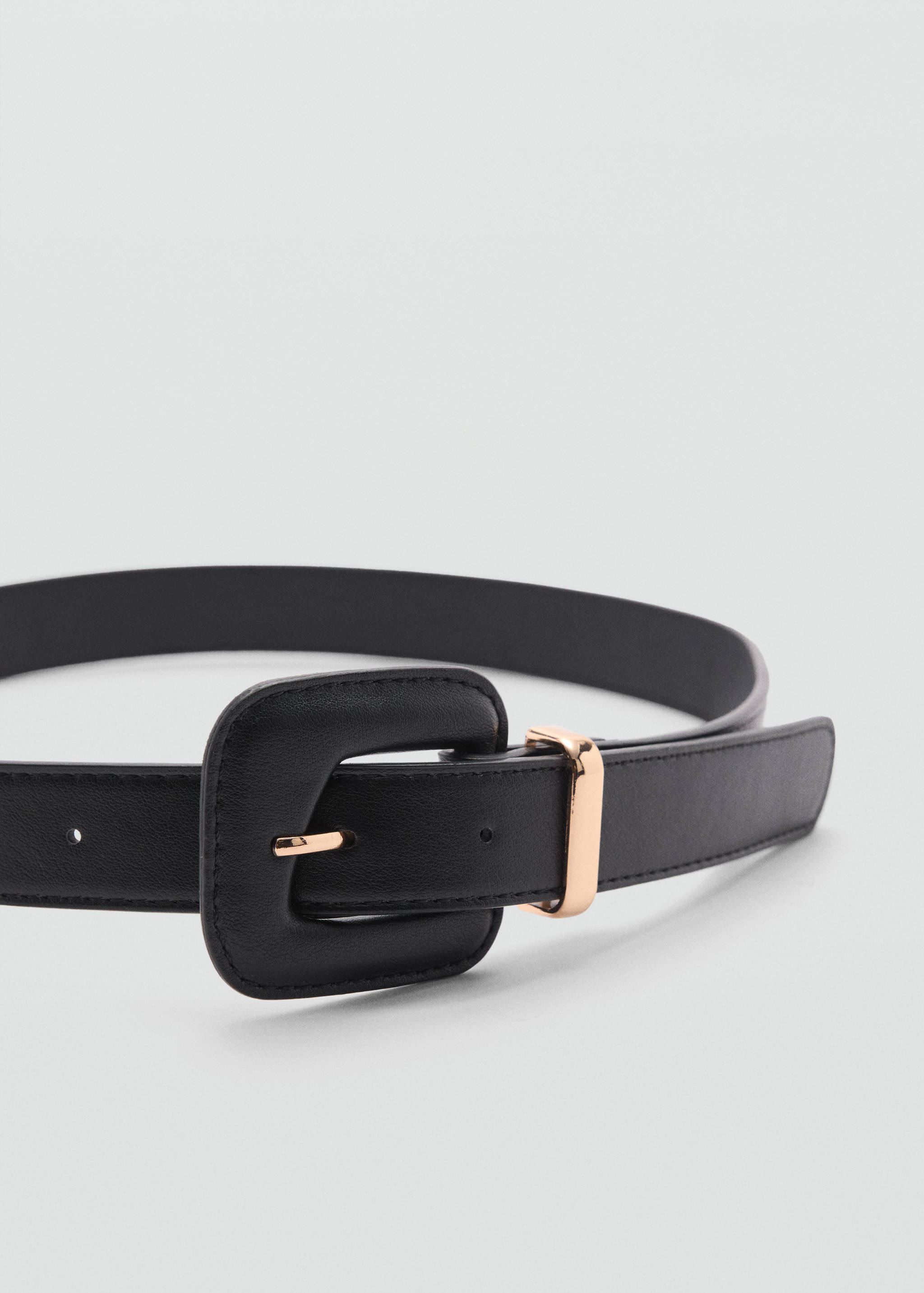 Cinturón efecto cocodrilo - Plano medio