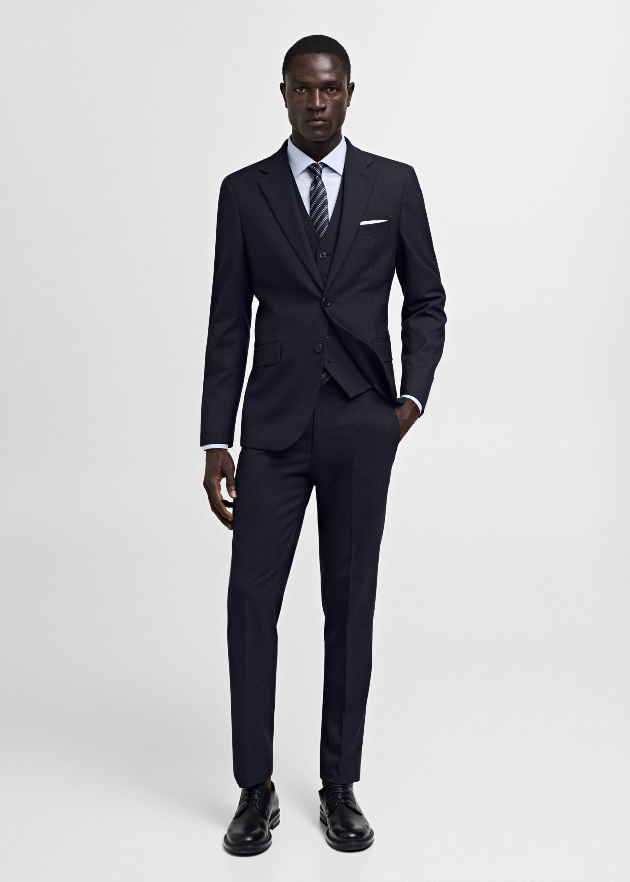 Armilla vestit slim fit teixit strech - Pla general, Blau marí fosc. Ref: 77090567-00.