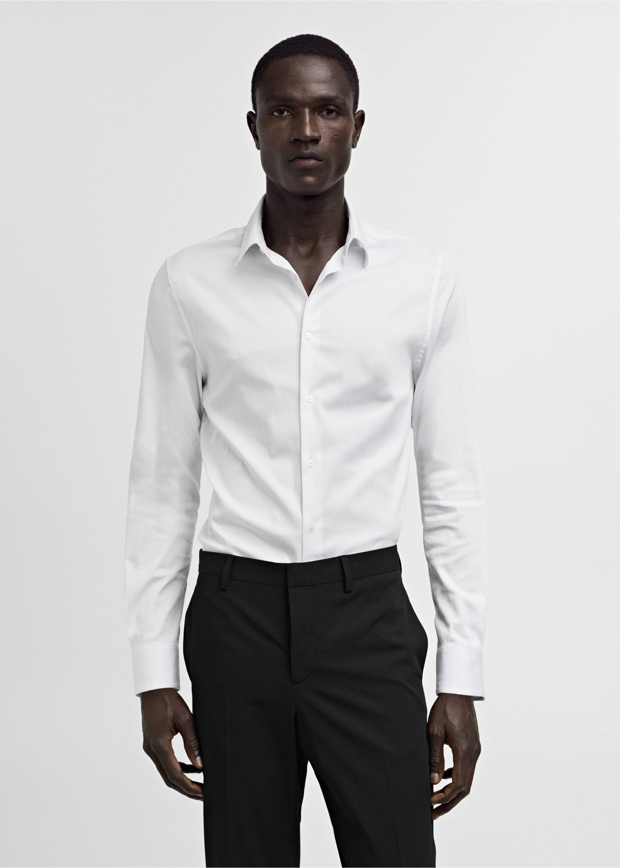 Camisa traje super slim fit popelín - Plano medio, Blanco. Ref: 77090568-00.