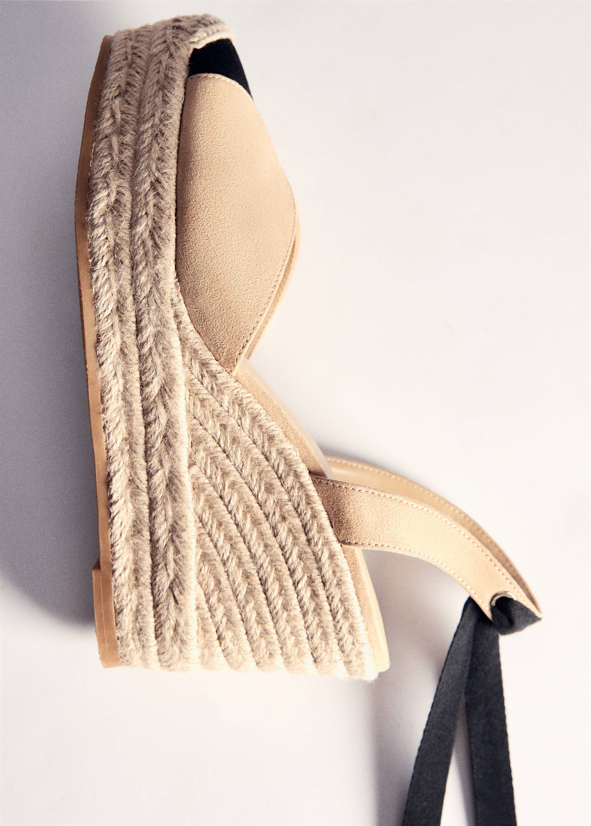 Lace-up espadrilles - Details of the article 5