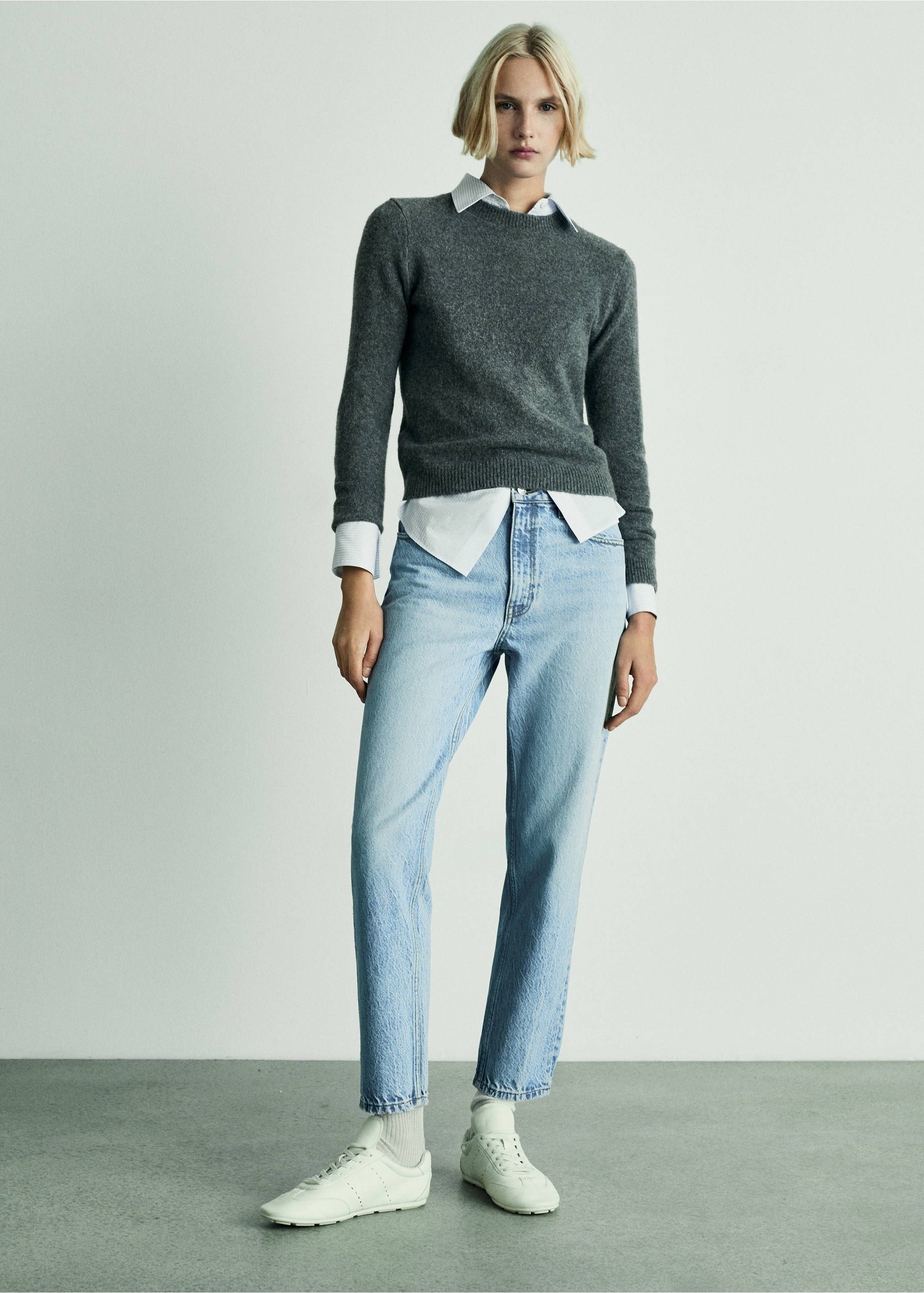 Mom2000 high-rise jeans - General plane, Medium Blue. Ref: 77090583-00.