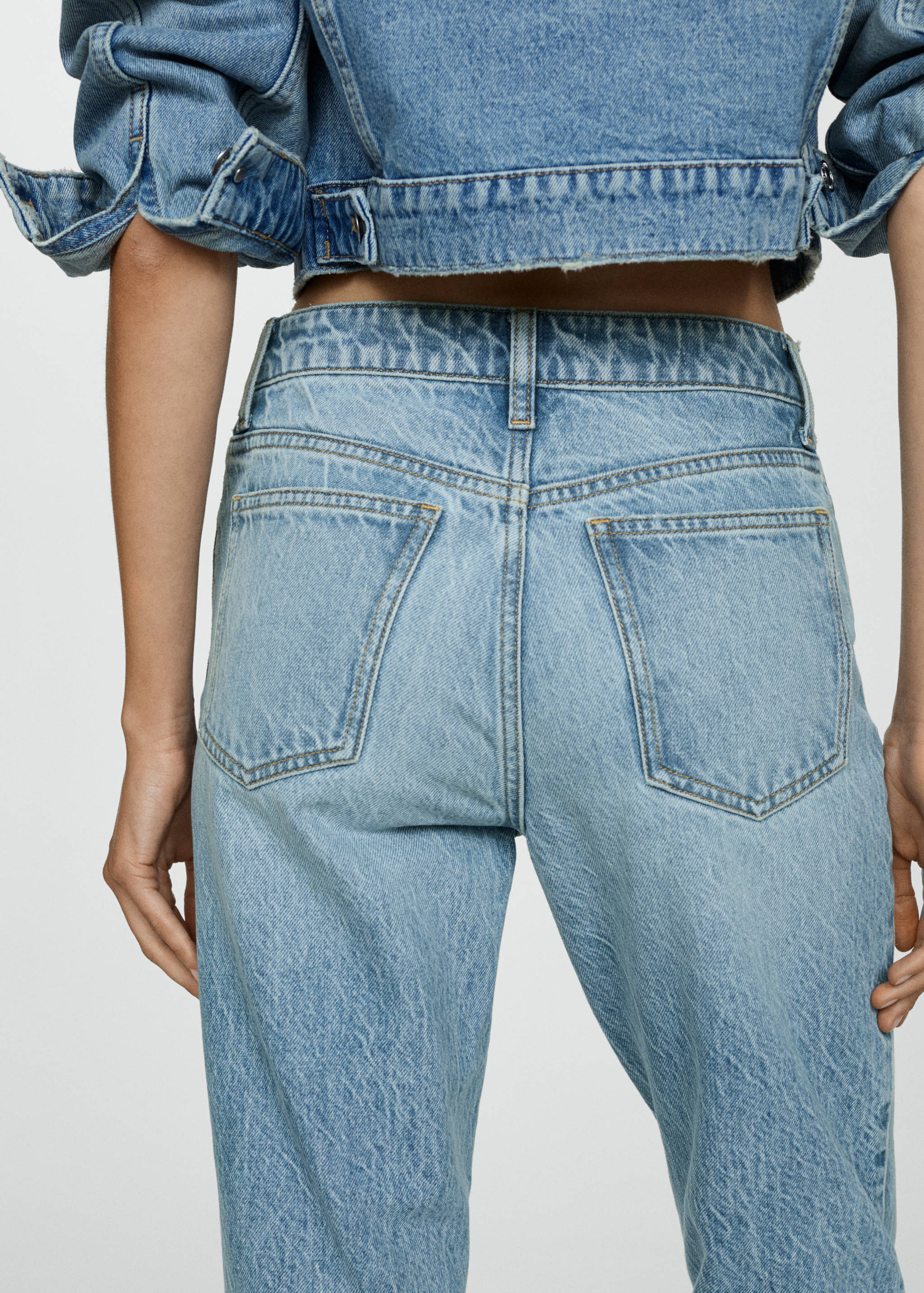 Mom-Jeans mit hohem Bund Mom2000 - Detail des Artikels 6