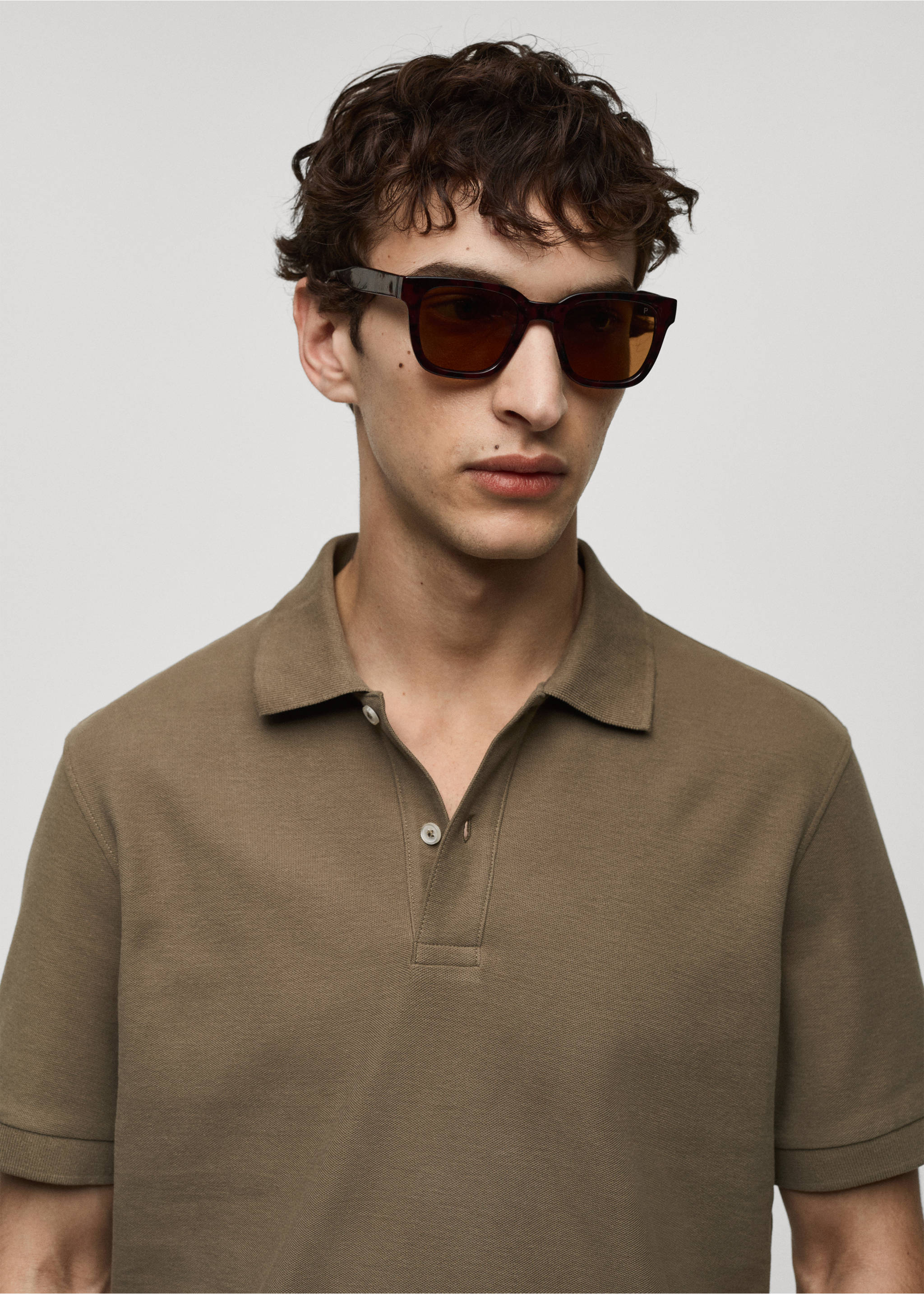 100% cotton pique polo shirt - Details of the article 1, Olive Green. Ref: 77090584-00.