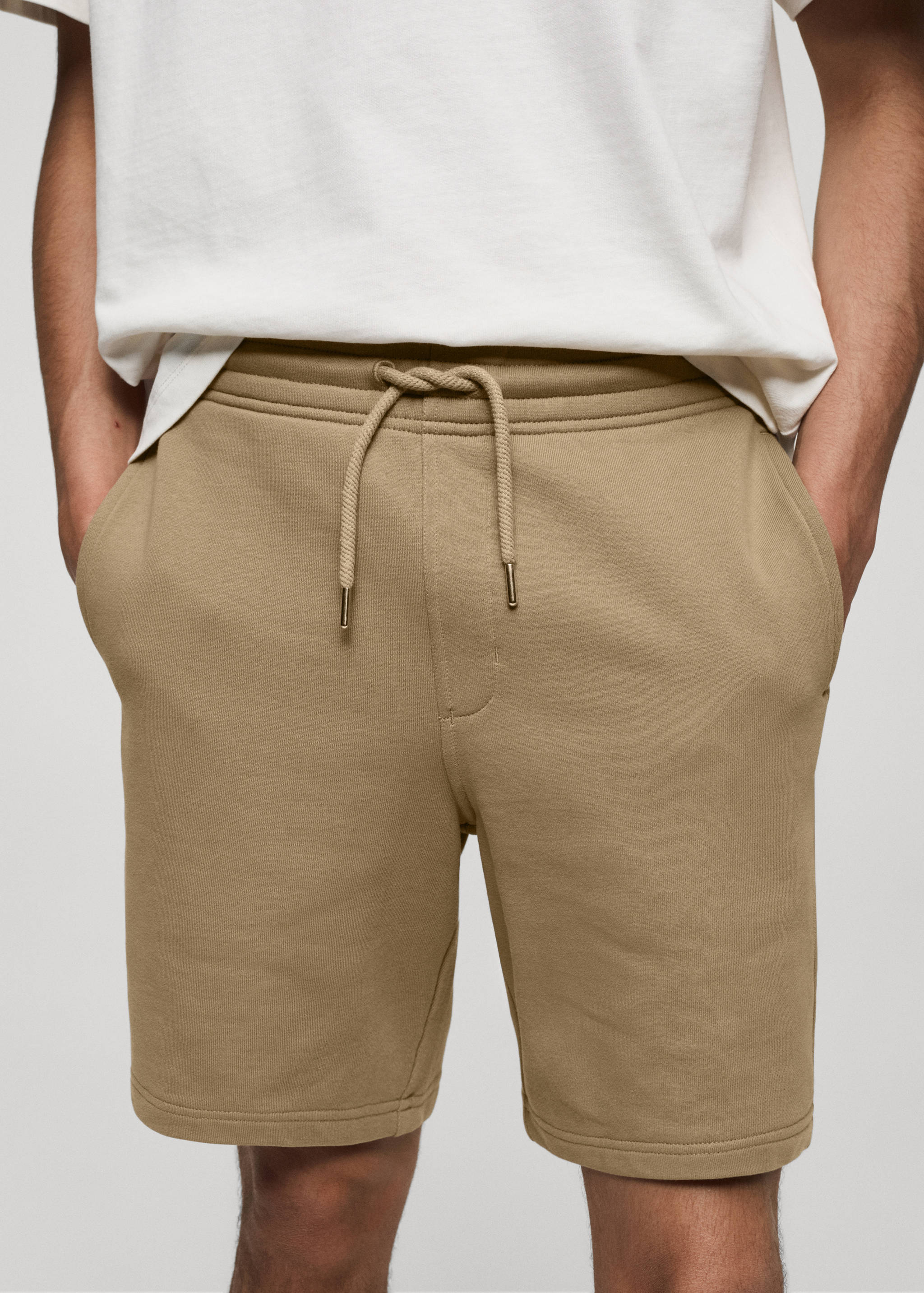Jogger cotton Bermuda shorts - Details of the article 1